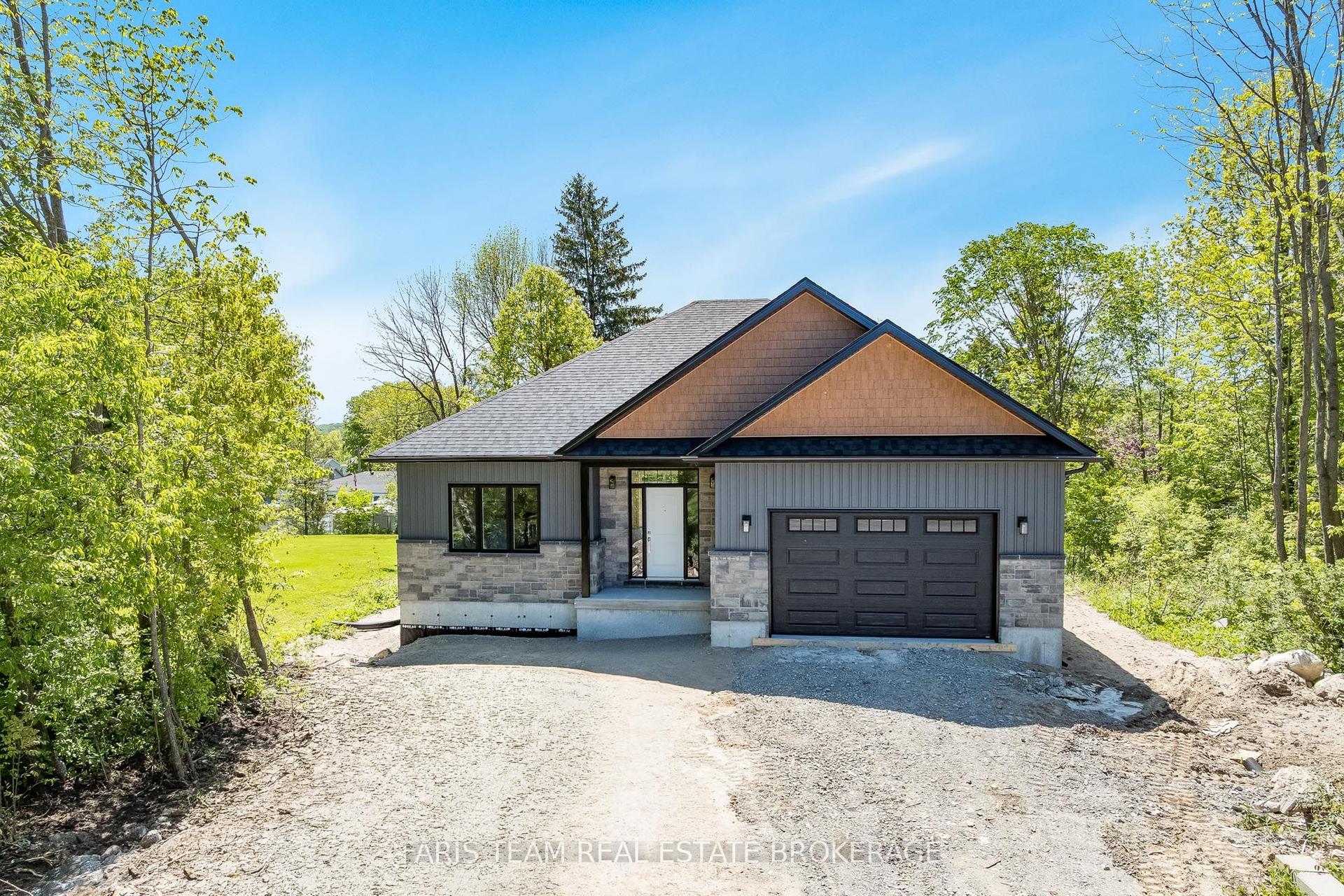 45 Sheppard Street — photo 1