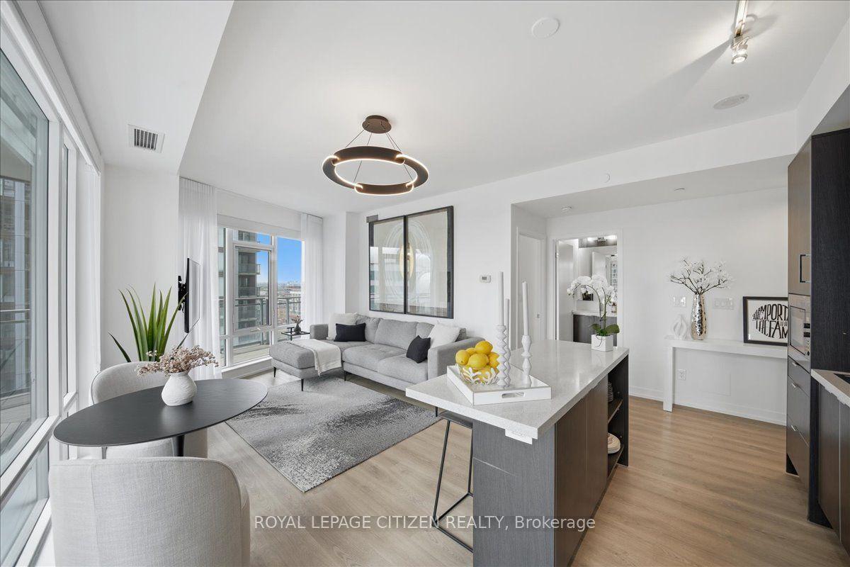 21 Widmer Street 1911 #1911, Toronto — Condo for sale, photo 1