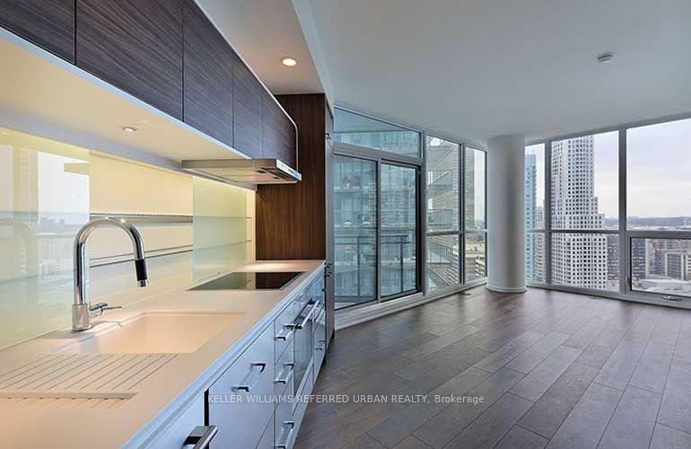 45 Charles Street E 3512 #3512 — photo 1