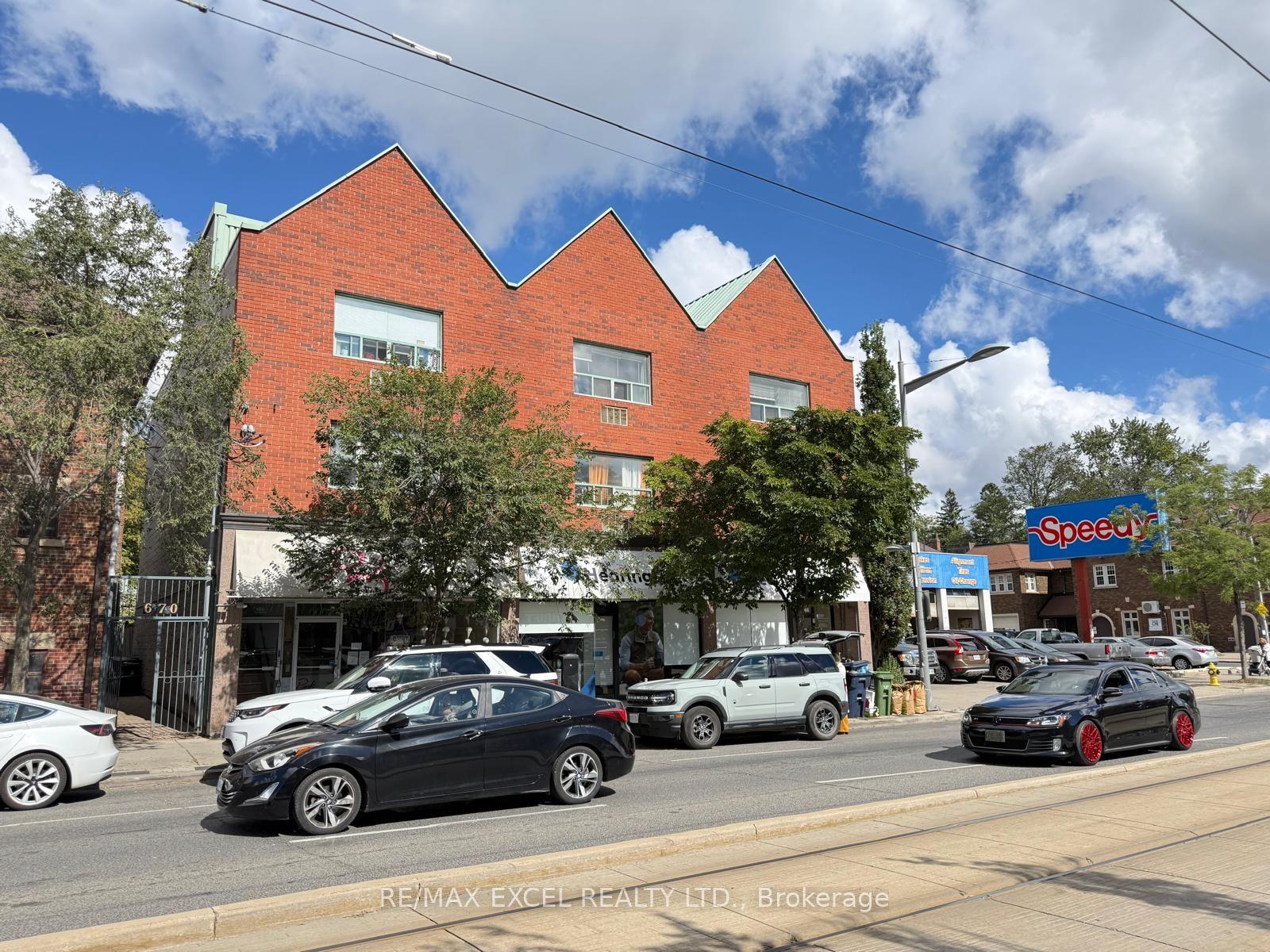 666 St Clair Avenue W 305 #305, Toronto — Multiplex for lease, photo 1