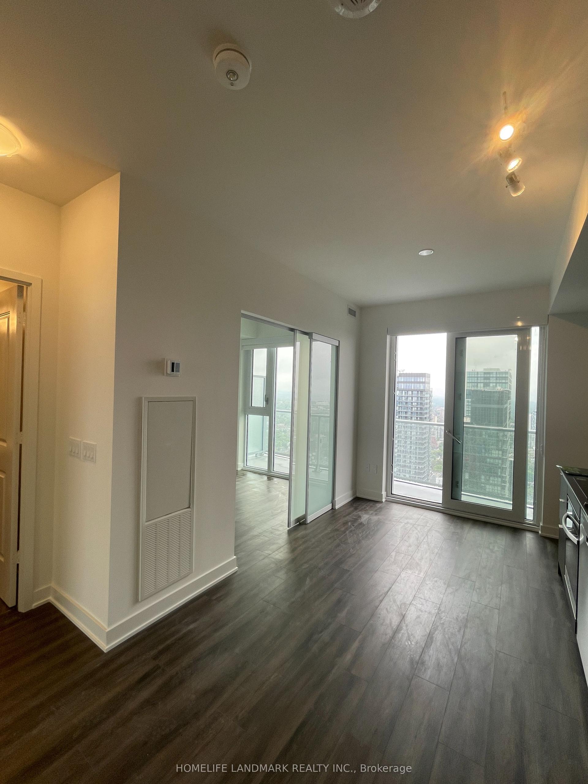 100 Dalhousie Street 4806 #4806, Toronto — Condo for lease, photo 1