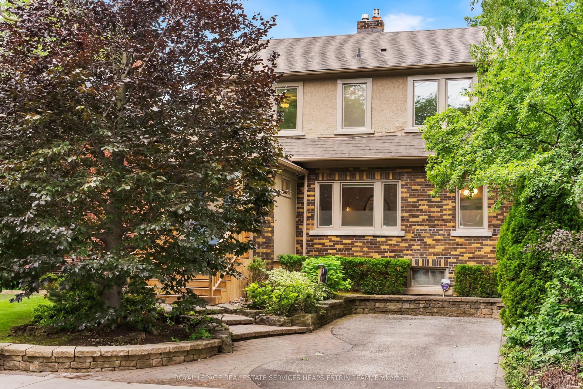 844 Duplex Avenue, Toronto — Detached for sale, photo 1