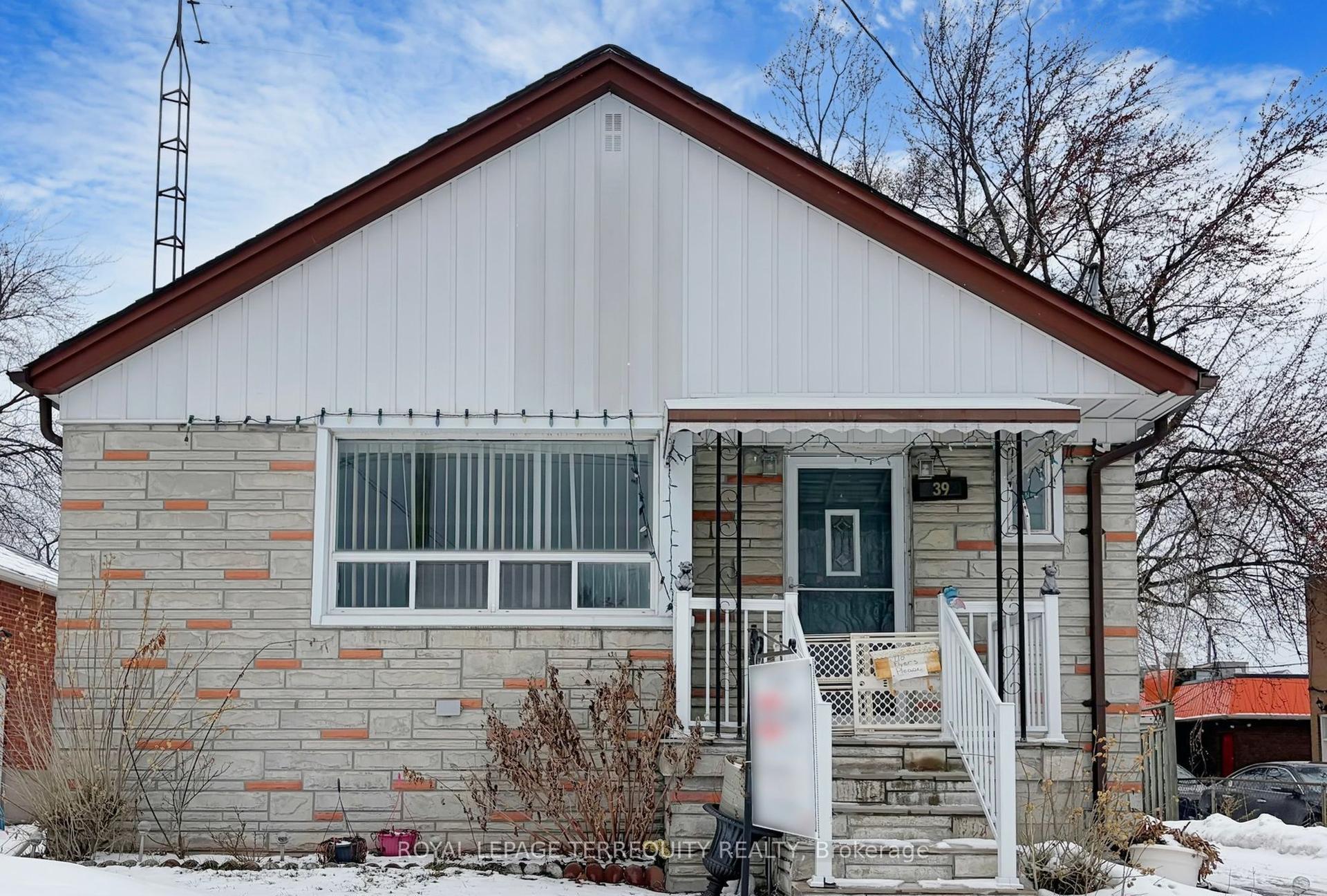 39 Coules Court — photo 1