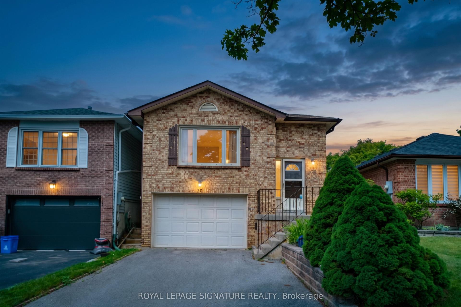 20 McFeeters Crescent — photo 1