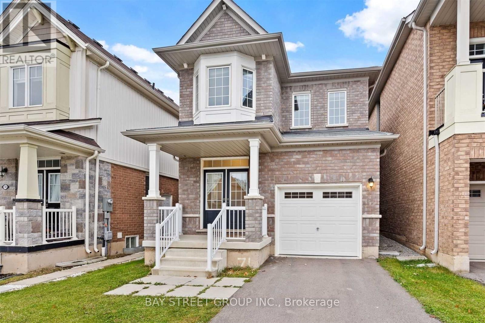 7735 Shadbush Lane, Niagara Falls — Detached for lease, photo 1