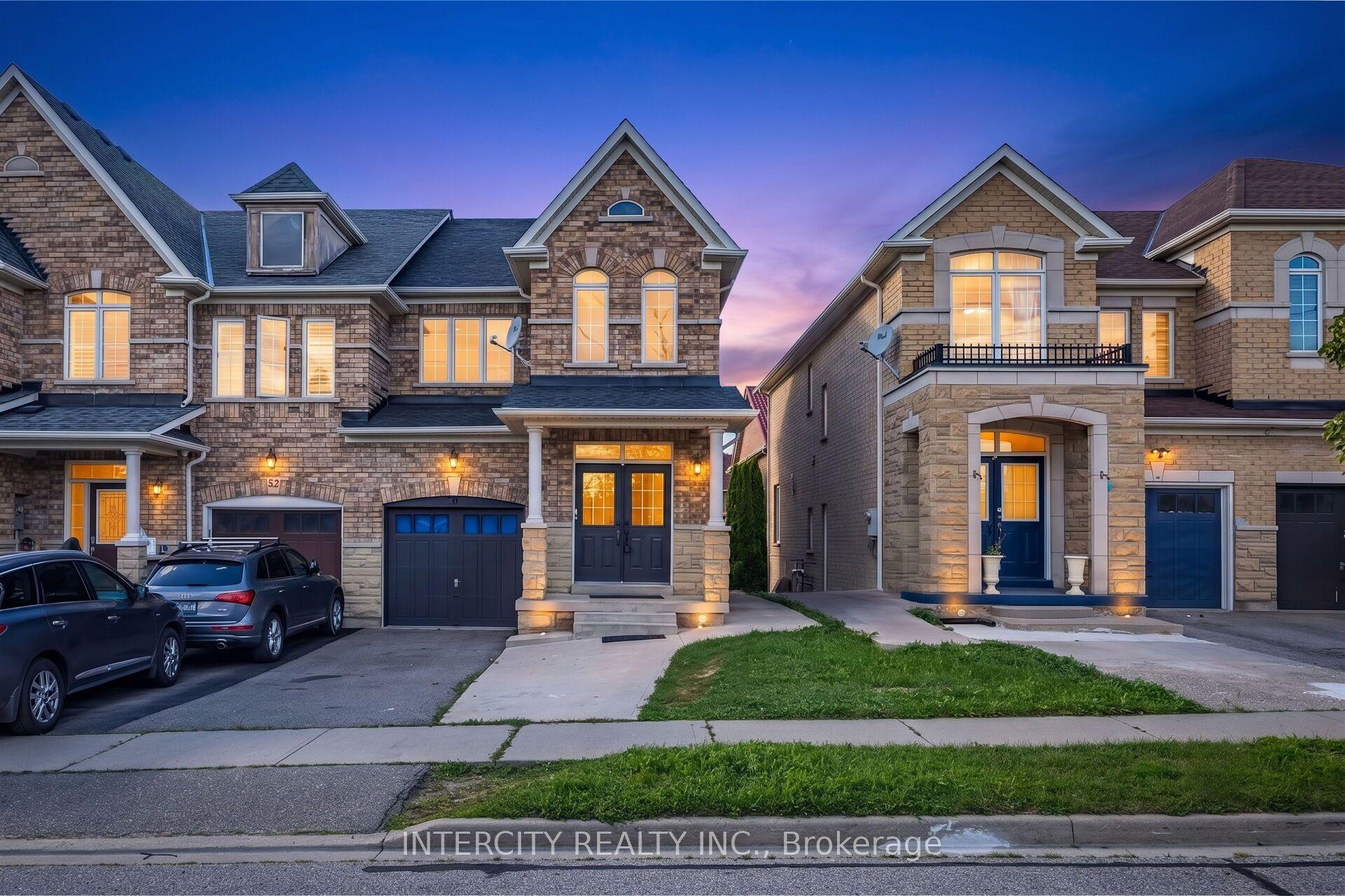 50 Royal Vista Road, Brampton — Townhouse for sale, photo 1