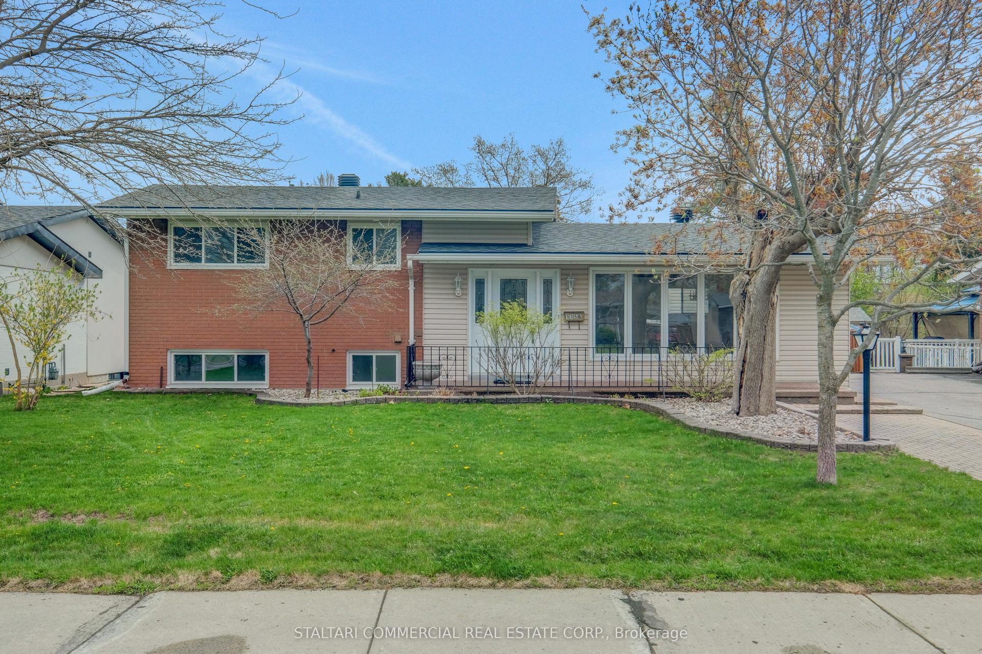 1156 Deer Park Road W — photo 1