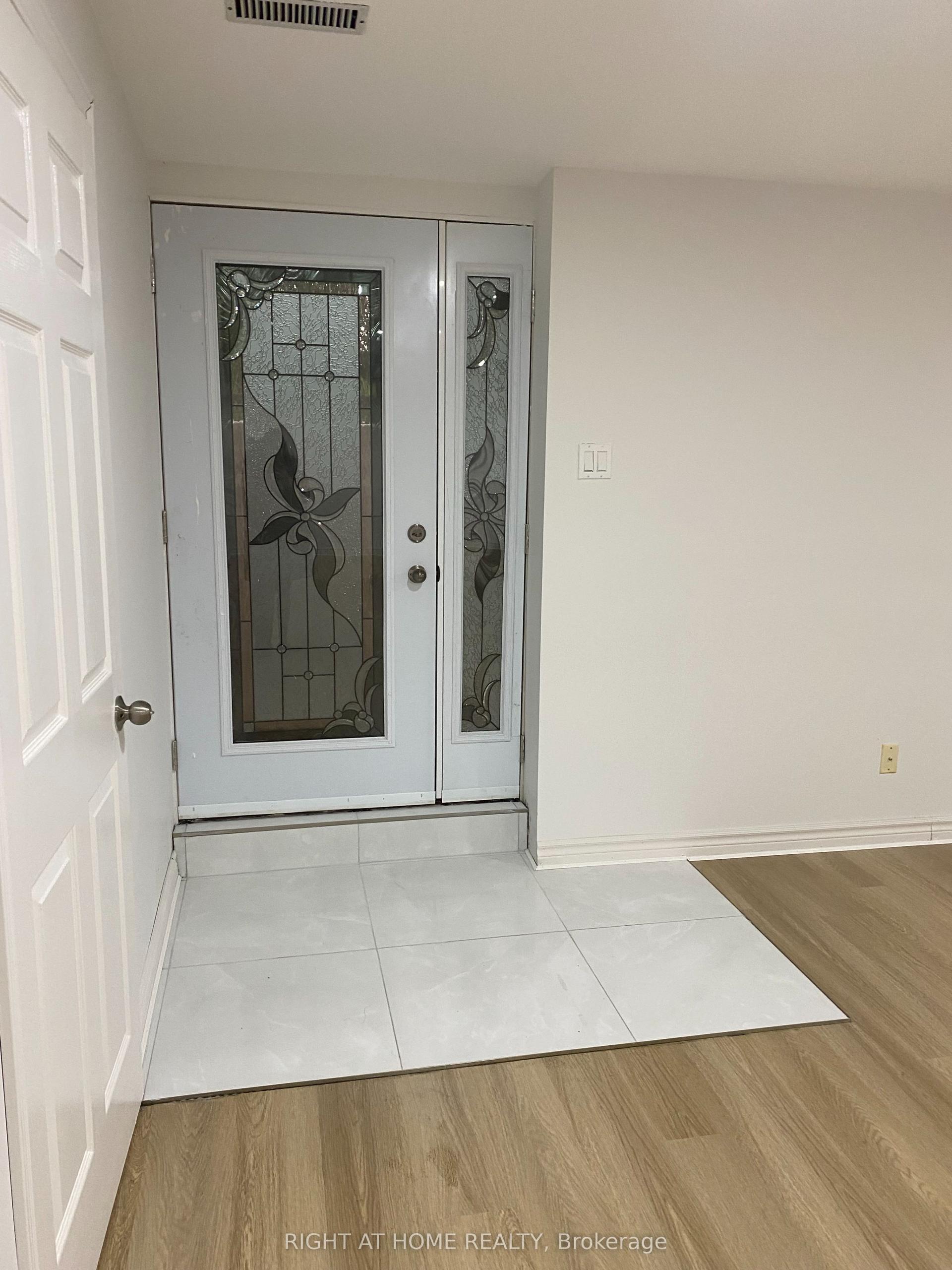 33 Country Heights Drive, Richmond Hill — Detached for lease, photo 1