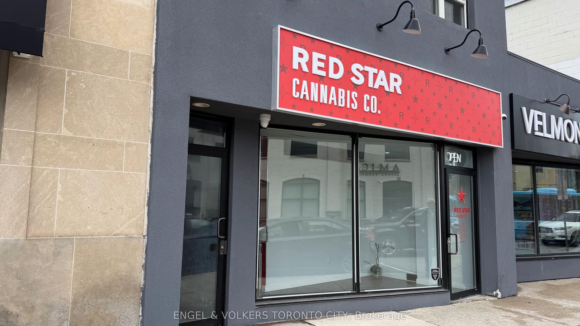 15191 Yonge Street 1 #1 — photo 1