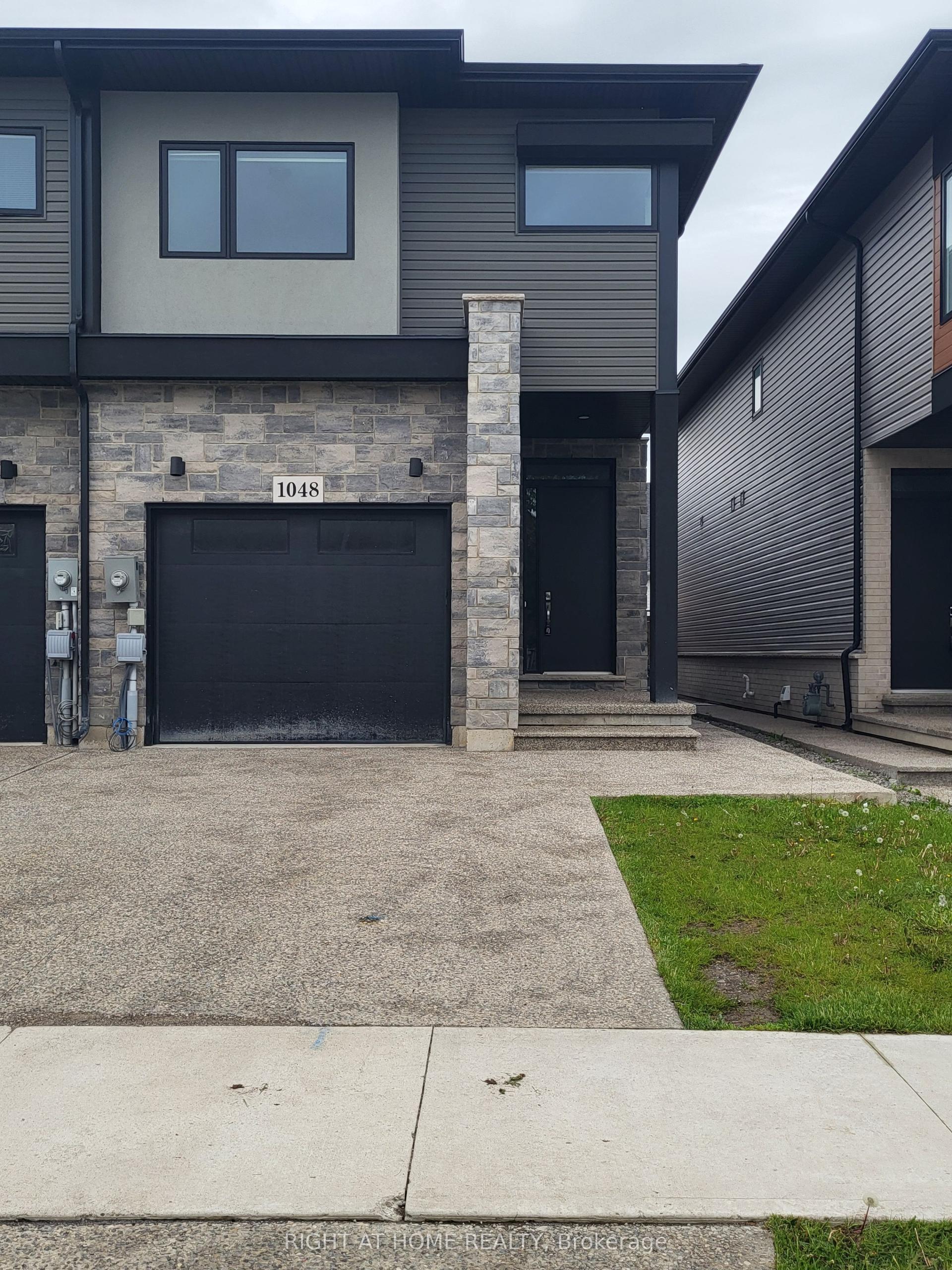 1048 Hansler Road Lower #Lower, Welland — Townhouse for lease, photo 1