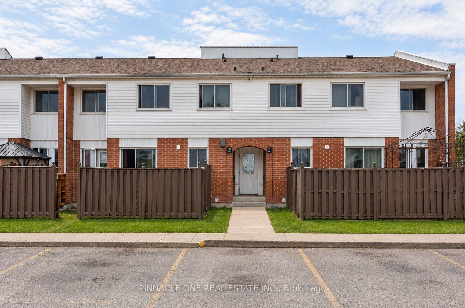 1010 Glen Street 144 #144, Oshawa — Condo Town for sale, photo 1