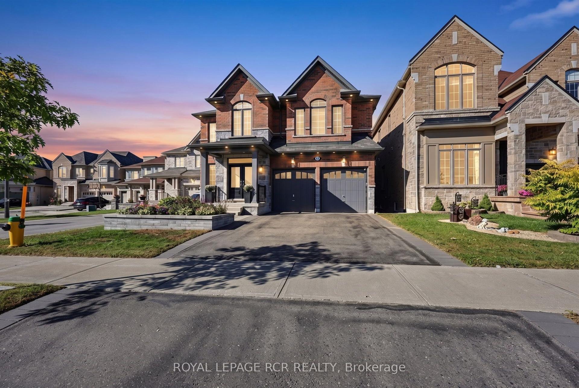 52 Hackett Street, East Gwillimbury — Detached for sale, photo 1