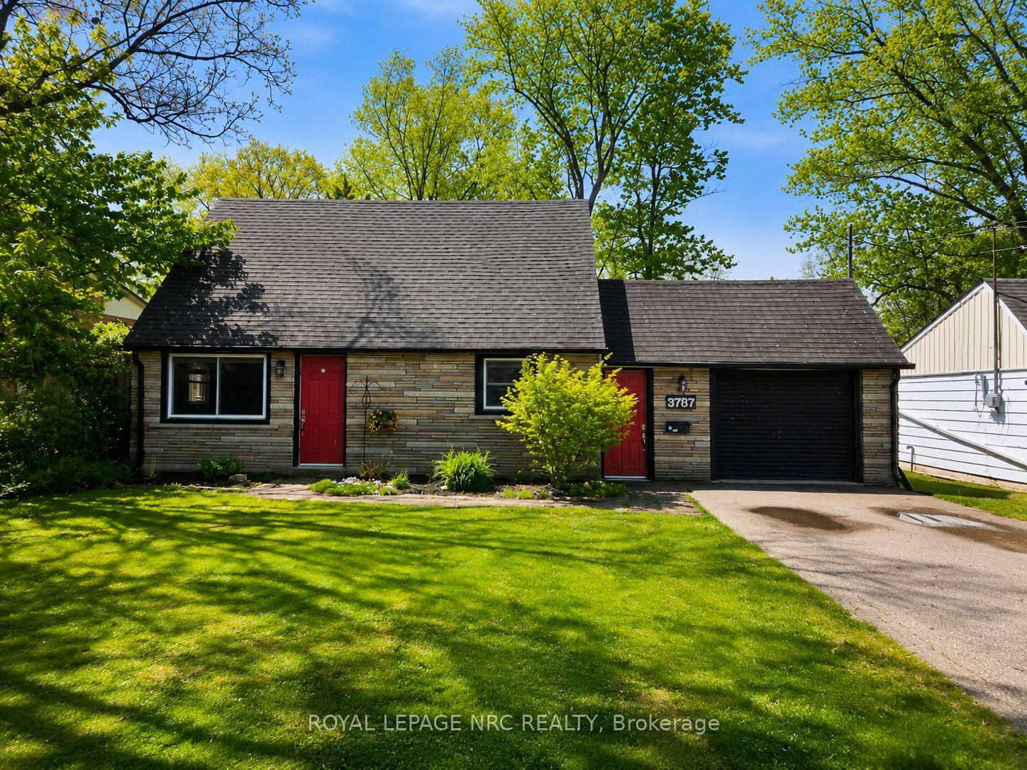 3767 Summit Avenue — photo 1