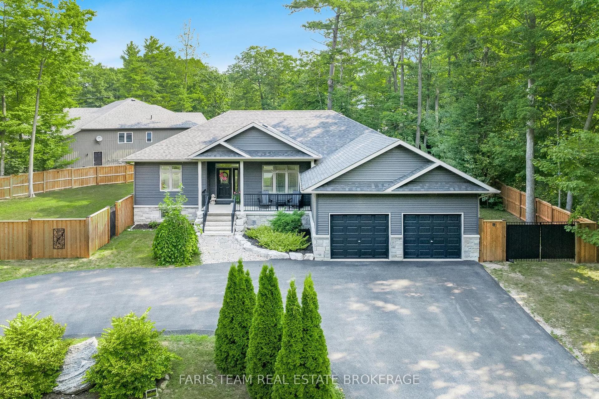 16 Tall Pines Drive — photo 1