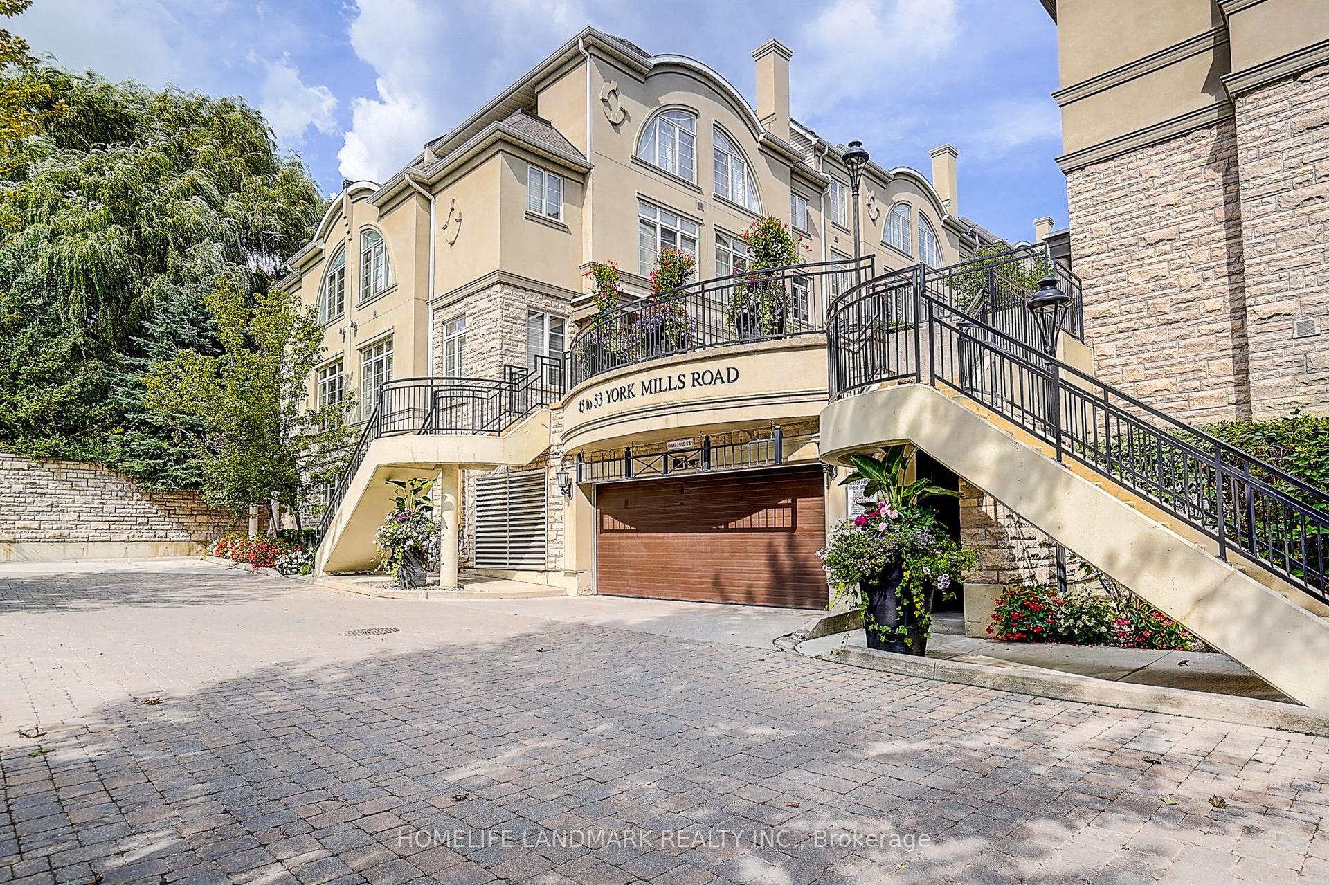 51 York Mills Road 309 #309, Toronto — Condo Town for sale, photo 1