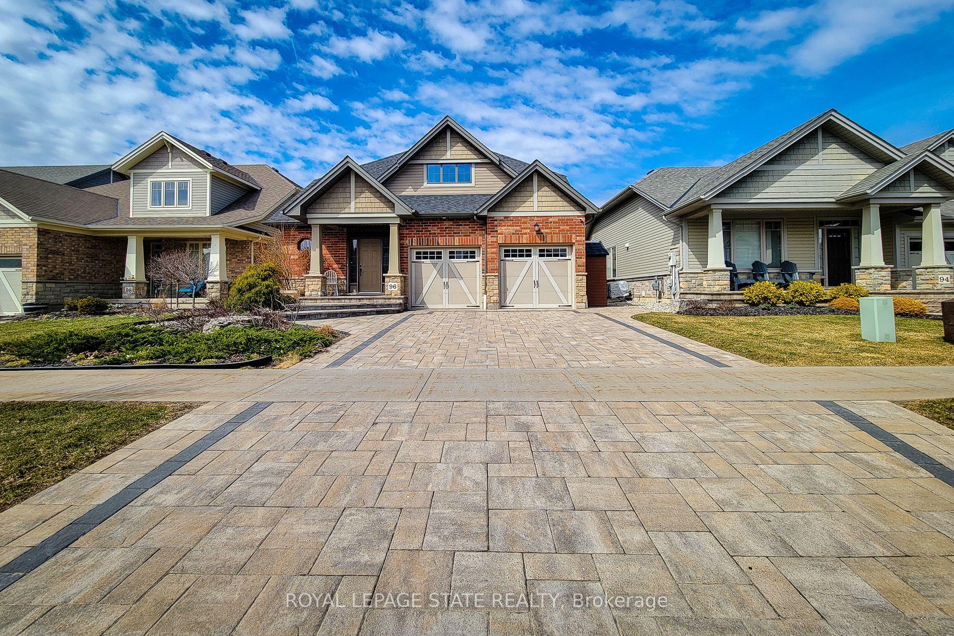 96 Anastasia Boulevard — photo 1