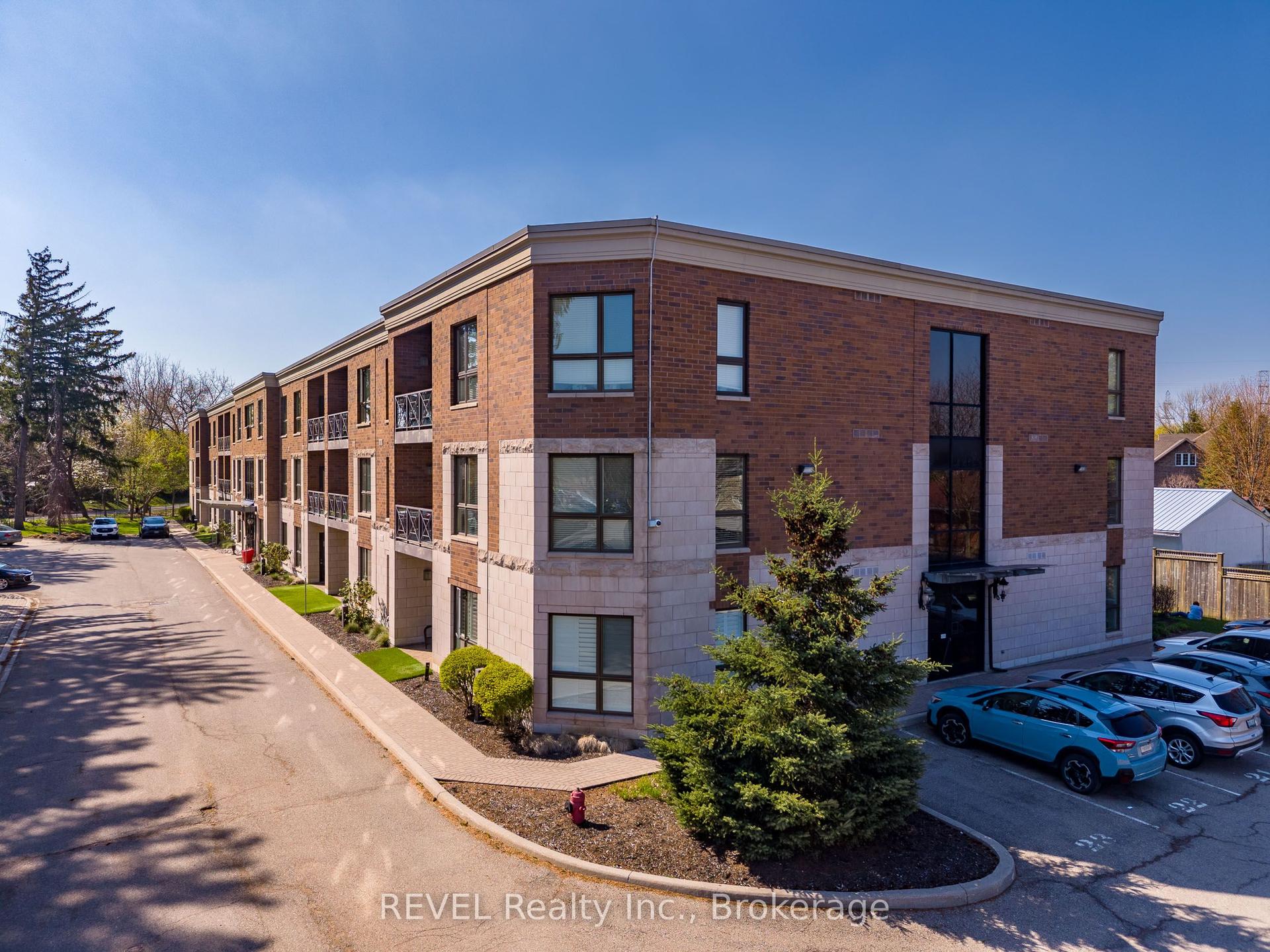 2799 St. Paul Avenue 212 #212, Niagara Falls — Condo for sale, photo 1