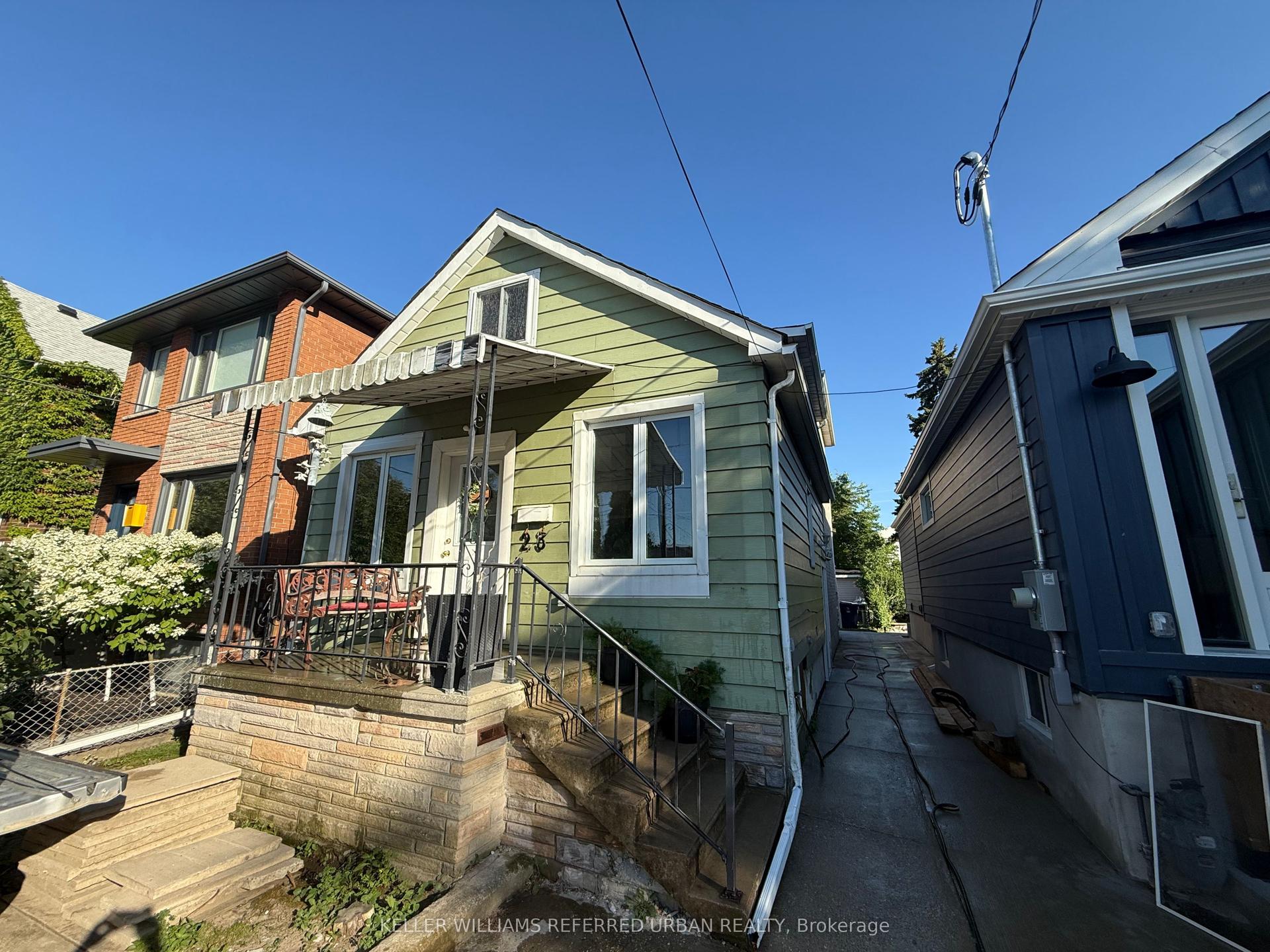 23 Algoma Street Bsmt #Bsmt, Toronto — Detached for lease, photo 1