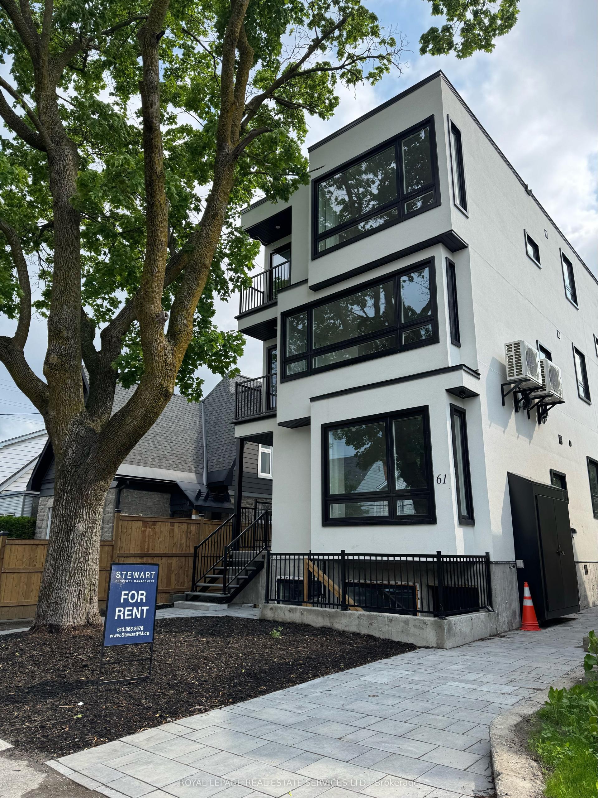 61 Pinehurst Avenue H #H, West Centre Town — Multiplex for lease, photo 1