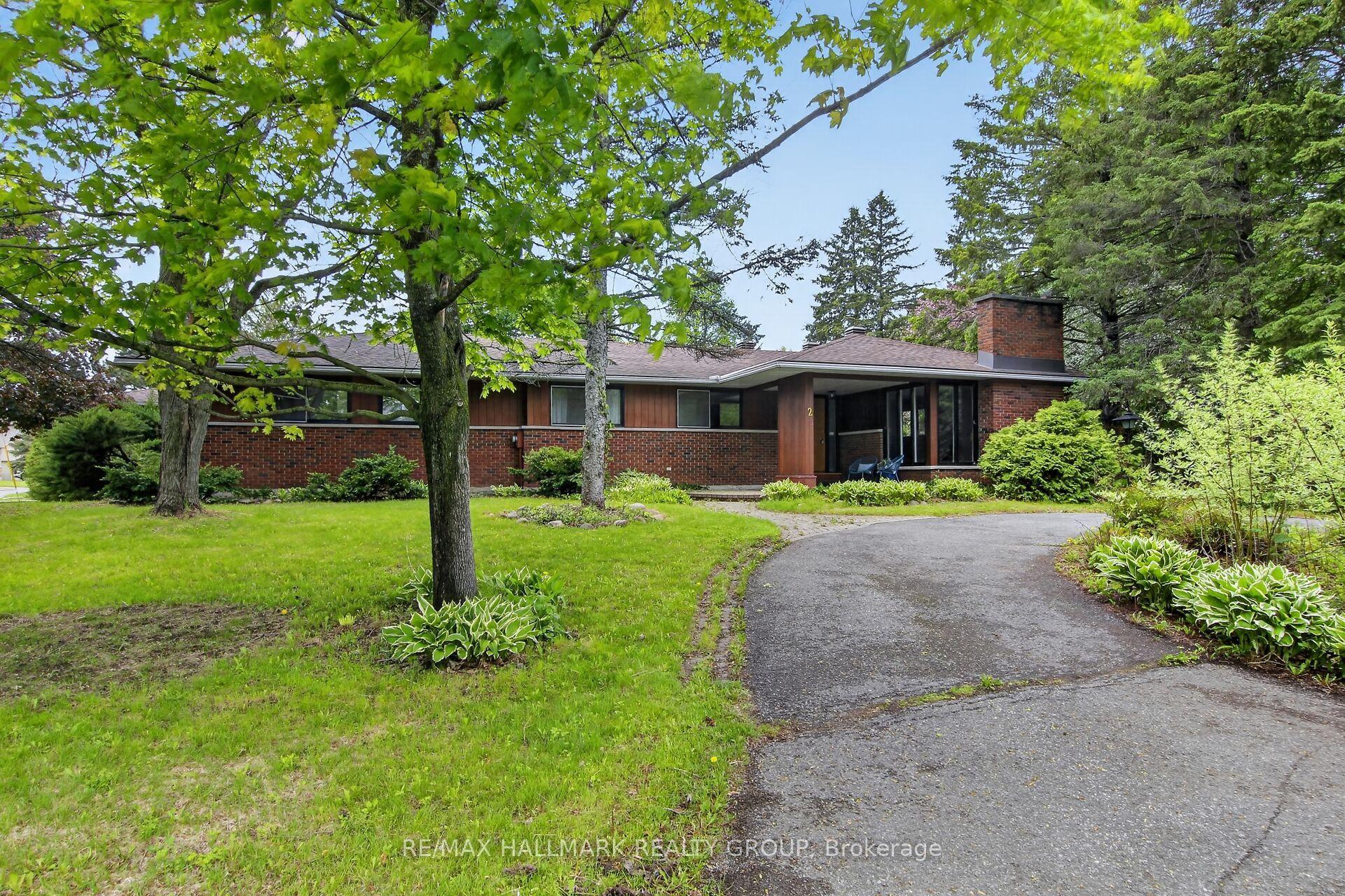 2 Birdstone Avenue, Stittsville - Munster - Richmond — Detached for sale, photo 1