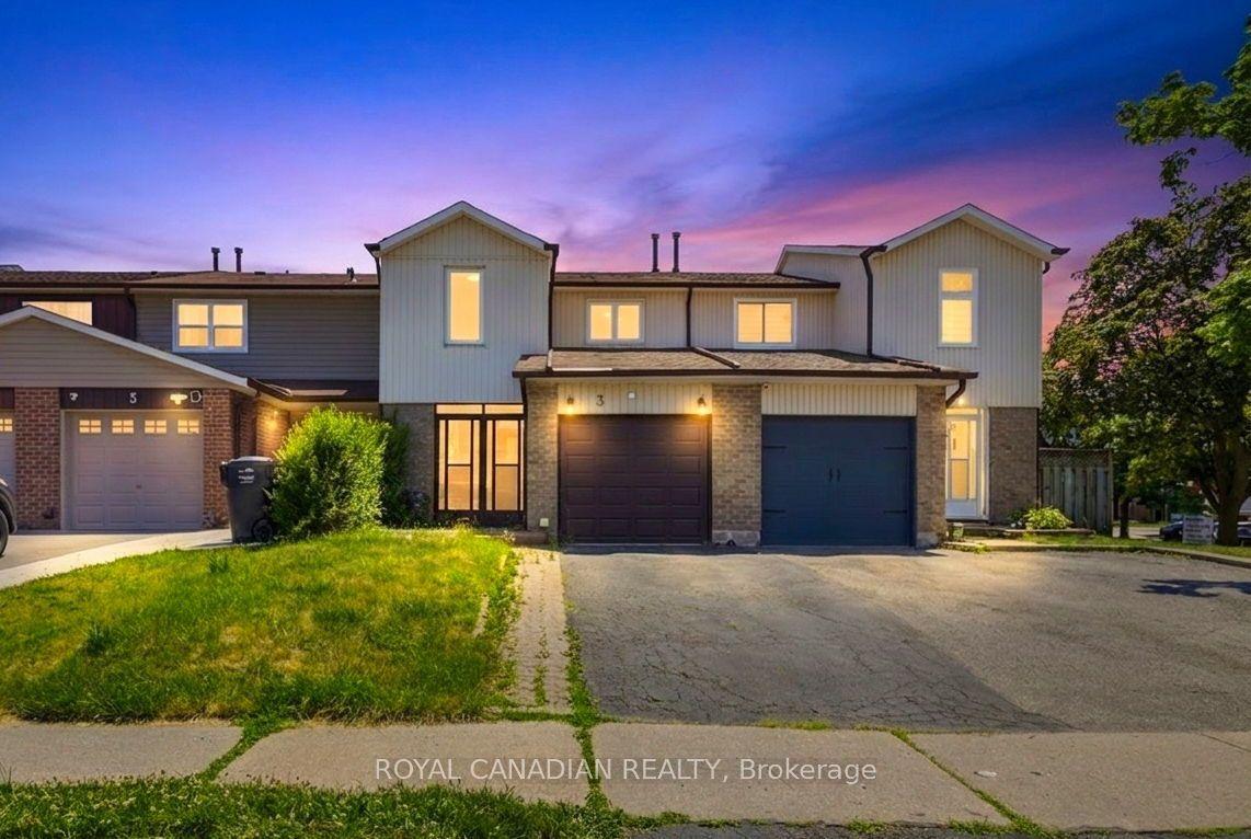 3 Gilmore Drive, Brampton — Townhouse for sale, photo 1
