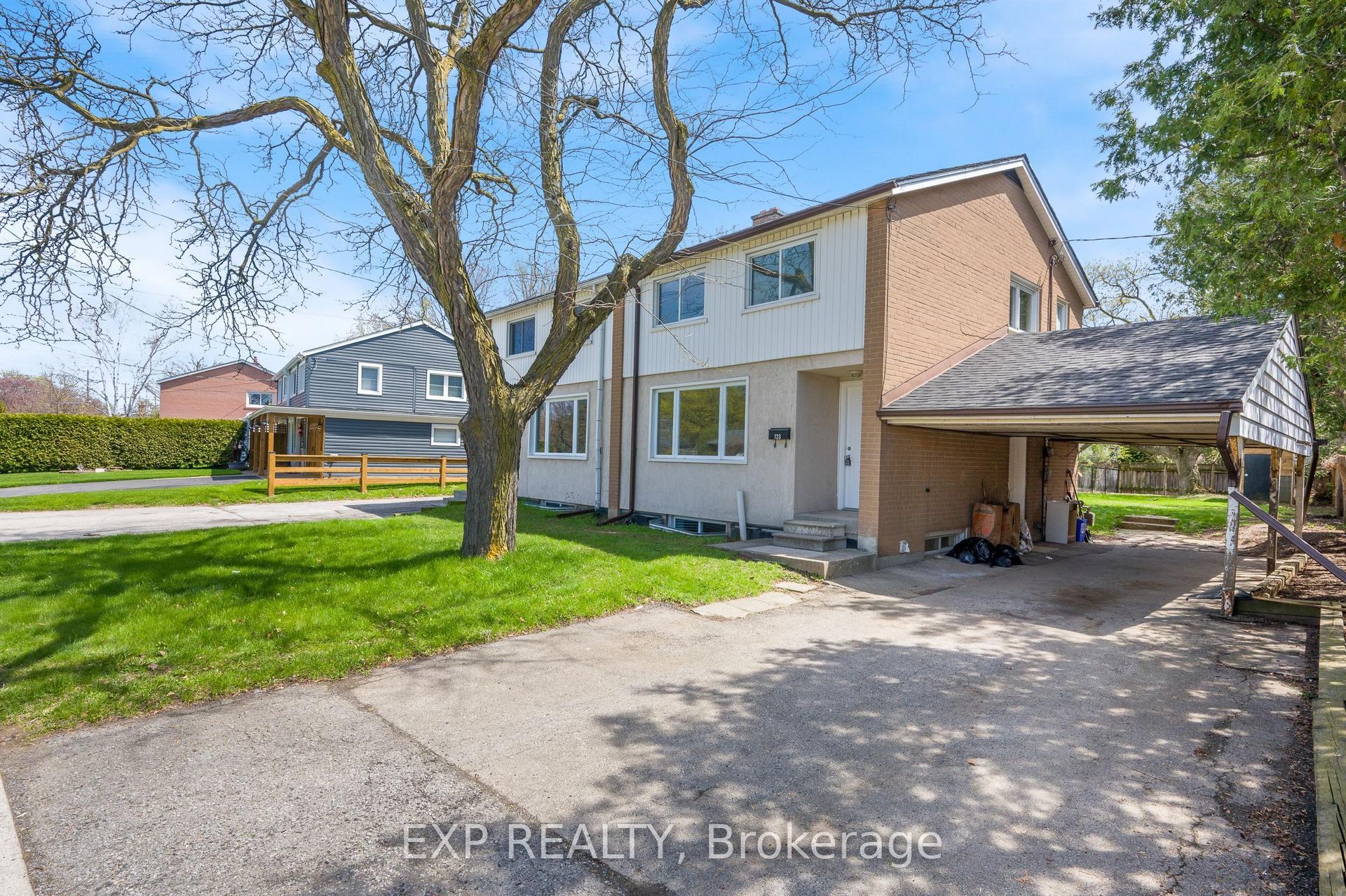 128 Heslop Road — photo 1