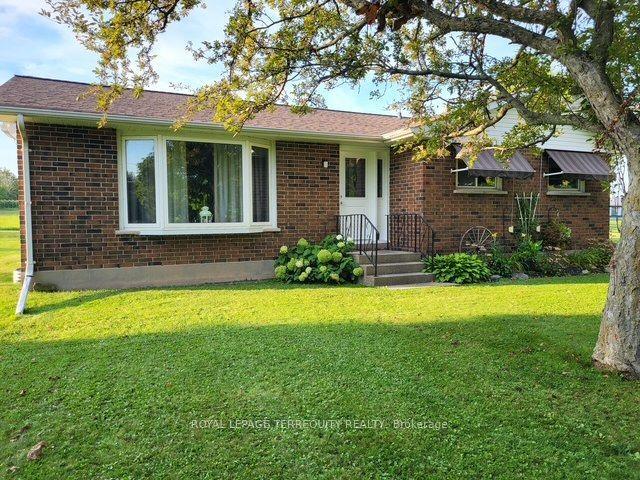 320 Myrtle Road E, Whitby — Detached for lease, photo 1