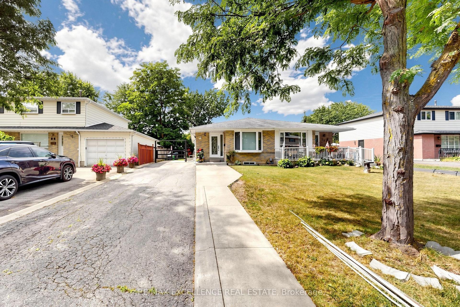 25 Graymar Road, Brampton — Semi-Detached for sale, photo 1