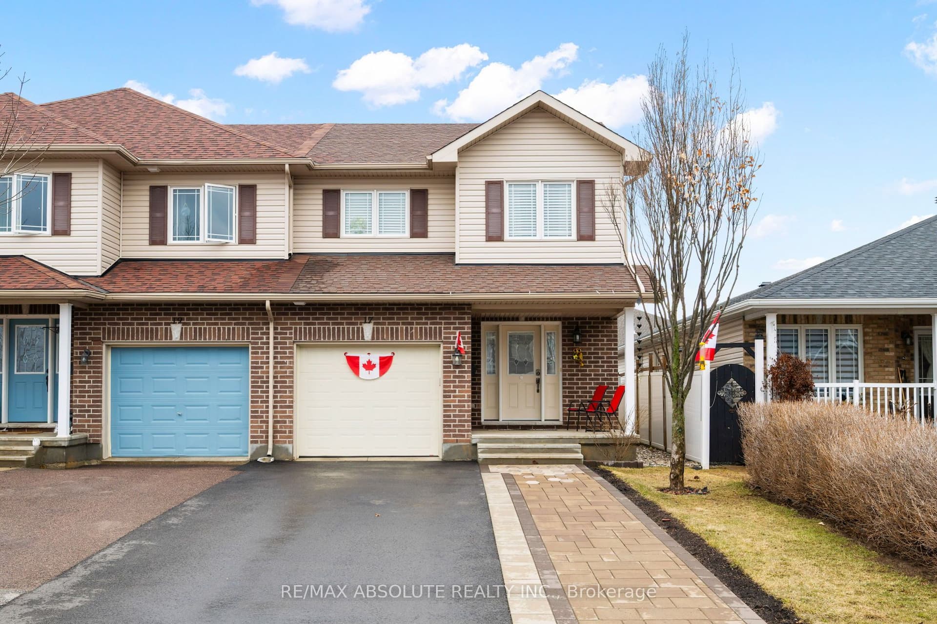 17 Allan Bond Court — photo 1