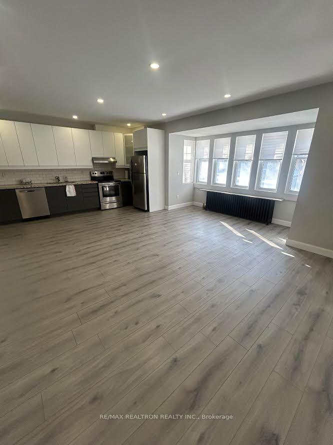 485 Oriole Parkway Main #Main, Toronto — Detached for lease, photo 1