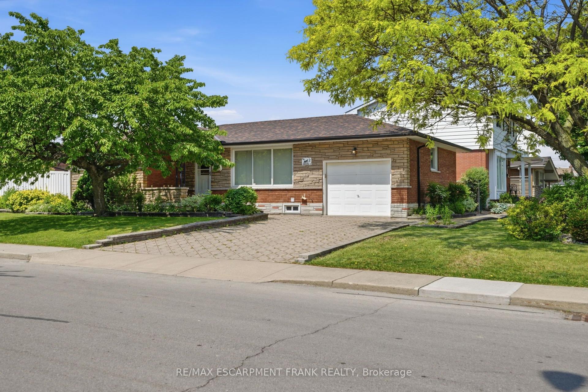 2 Deerborn Drive — photo 1