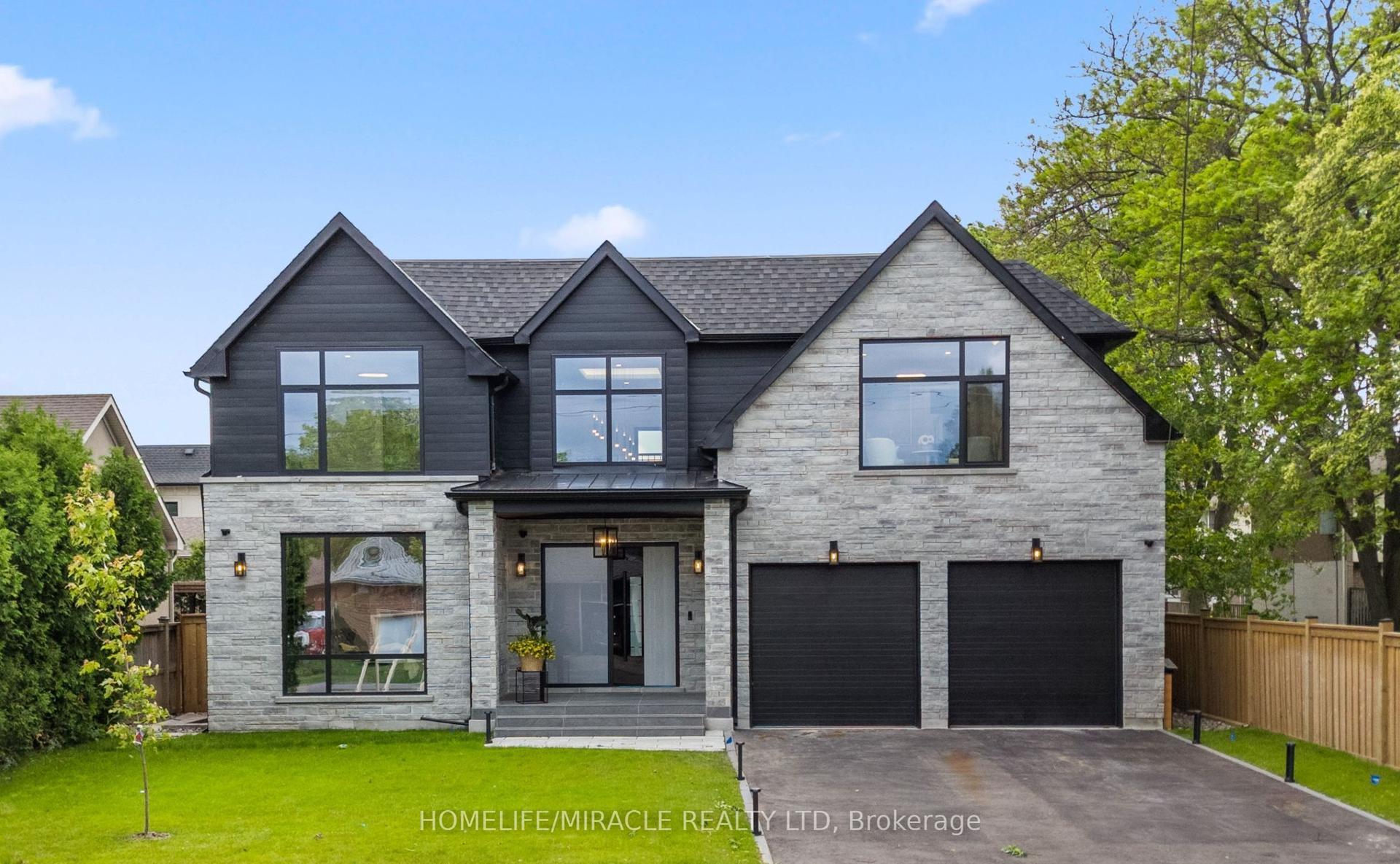 282 Maurice Drive, Oakville — Detached for sale, photo 1