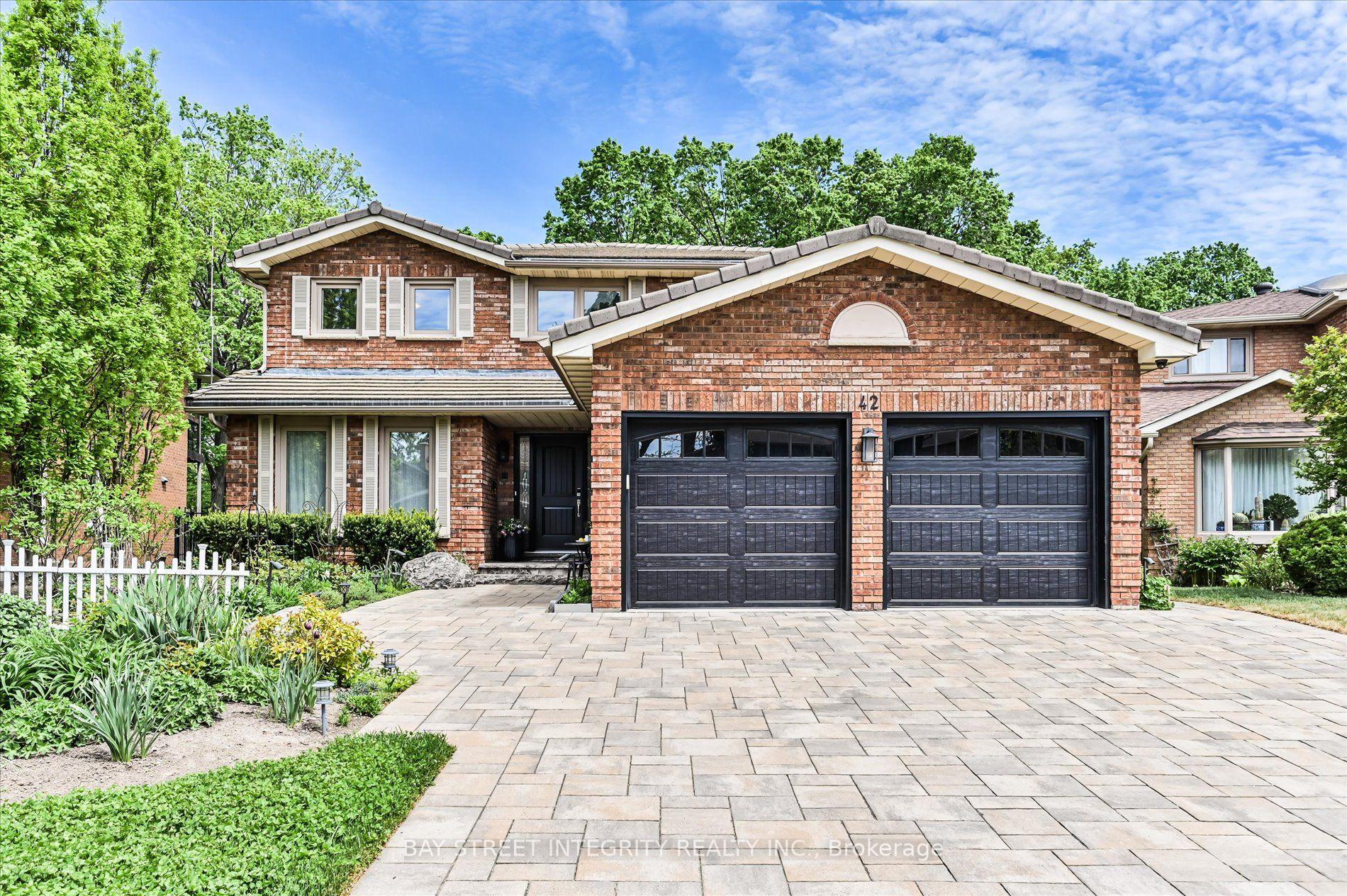 42 Sycamore Drive, Markham — Detached for sale, photo 1