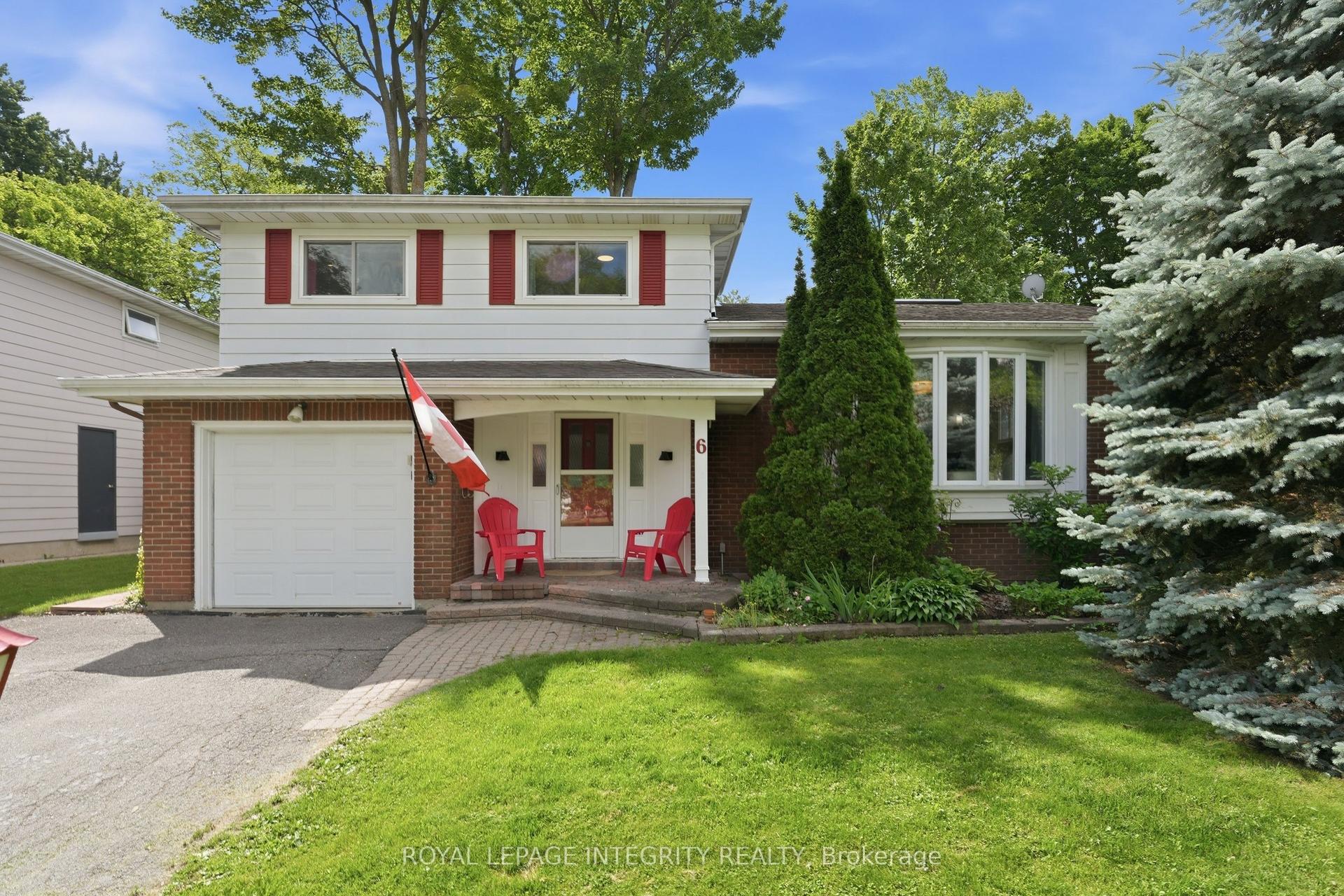 6 Woodview Crescent — photo 1