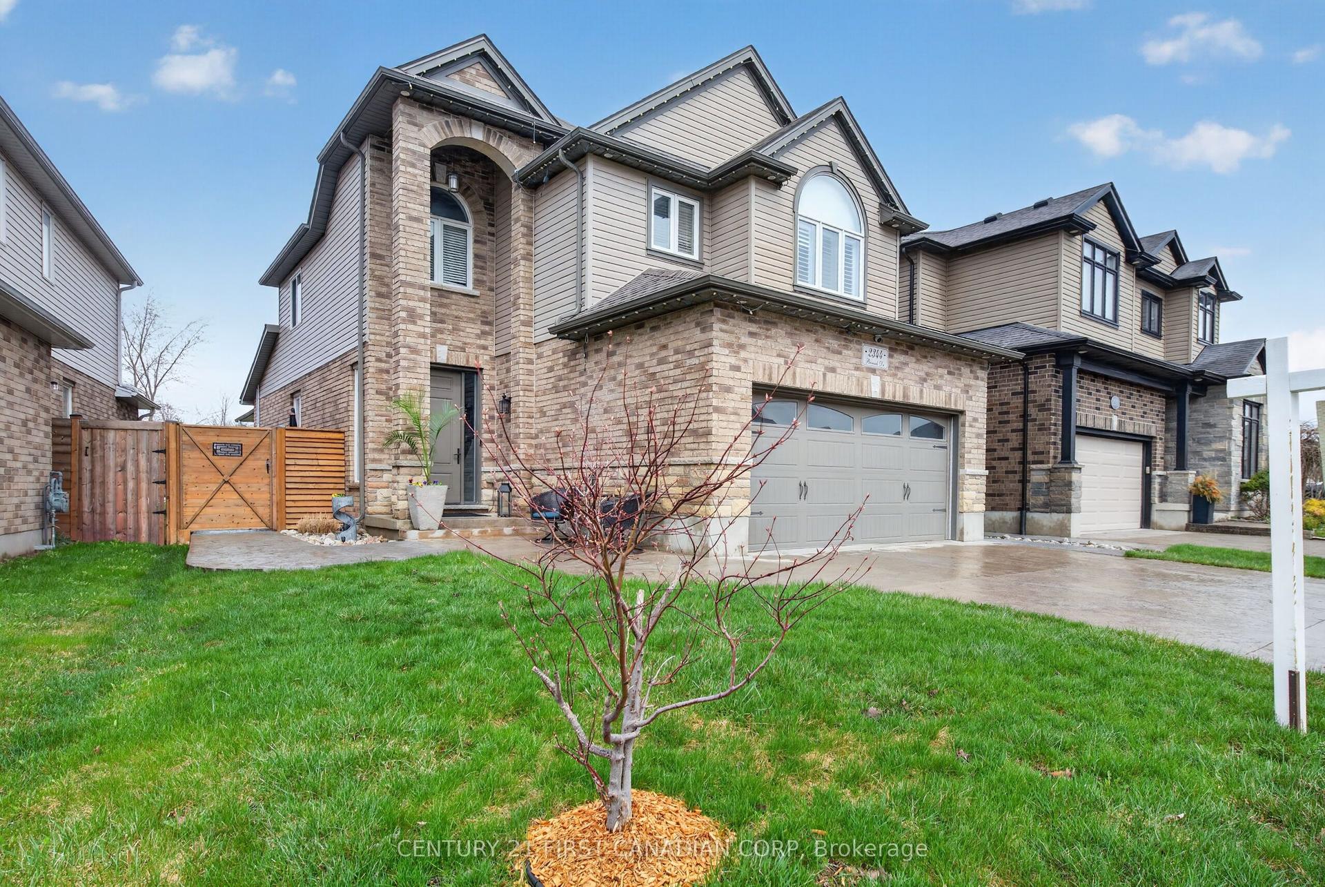 2344 Buroak Drive — photo 1