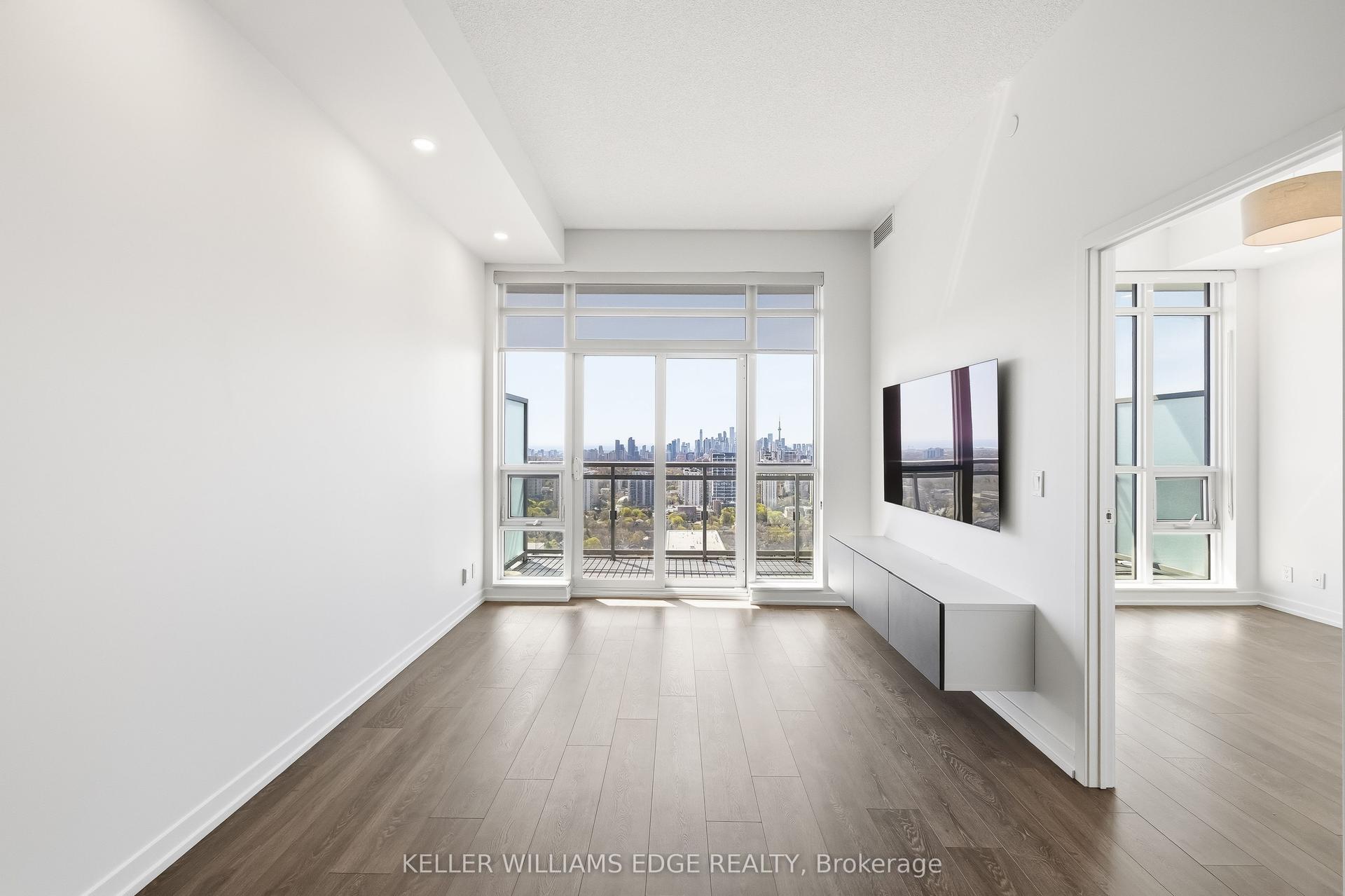89 Dunfield Avenue 3409 #3409 — photo 1
