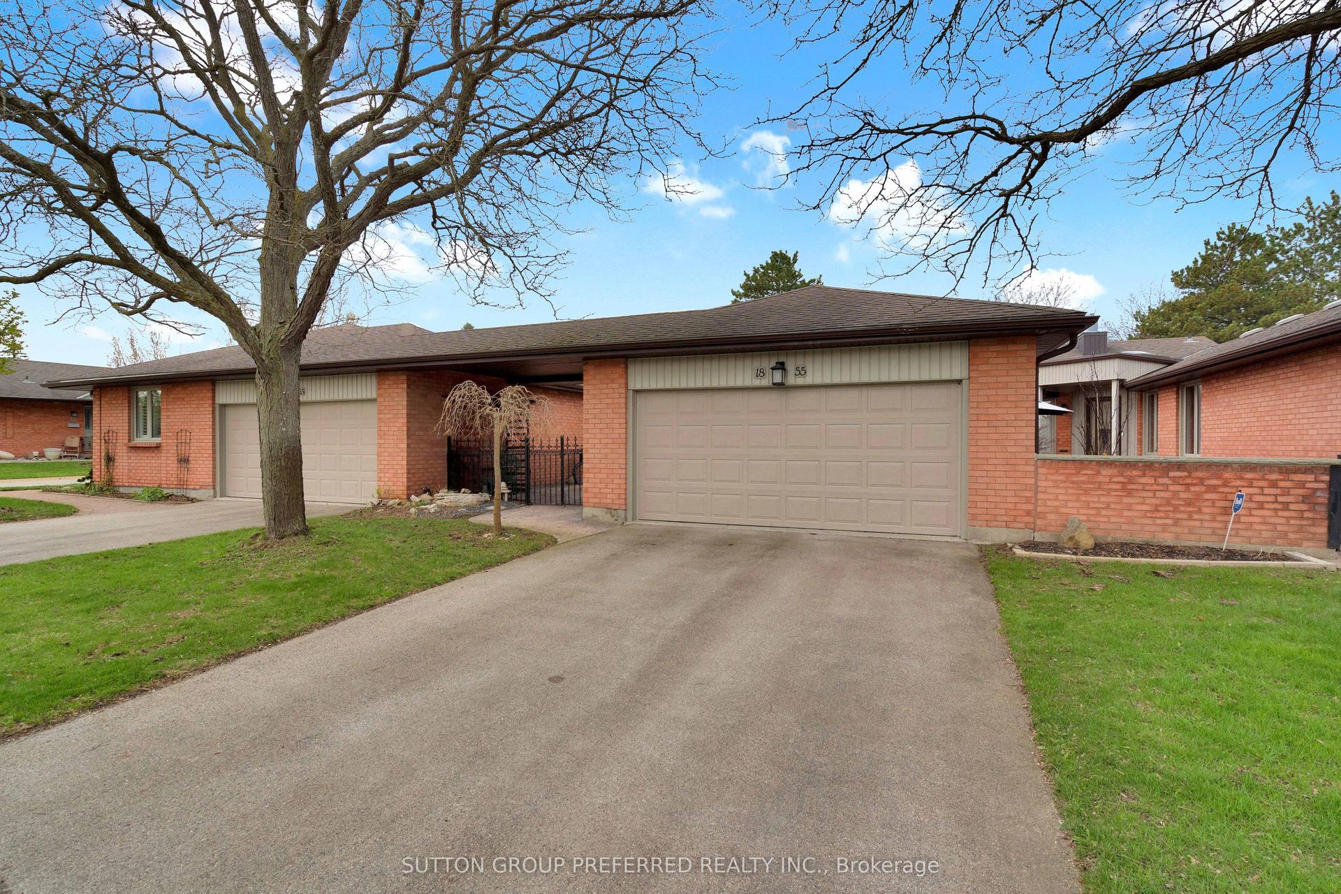 55 Fiddlers Green Road 18 #18 — photo 1