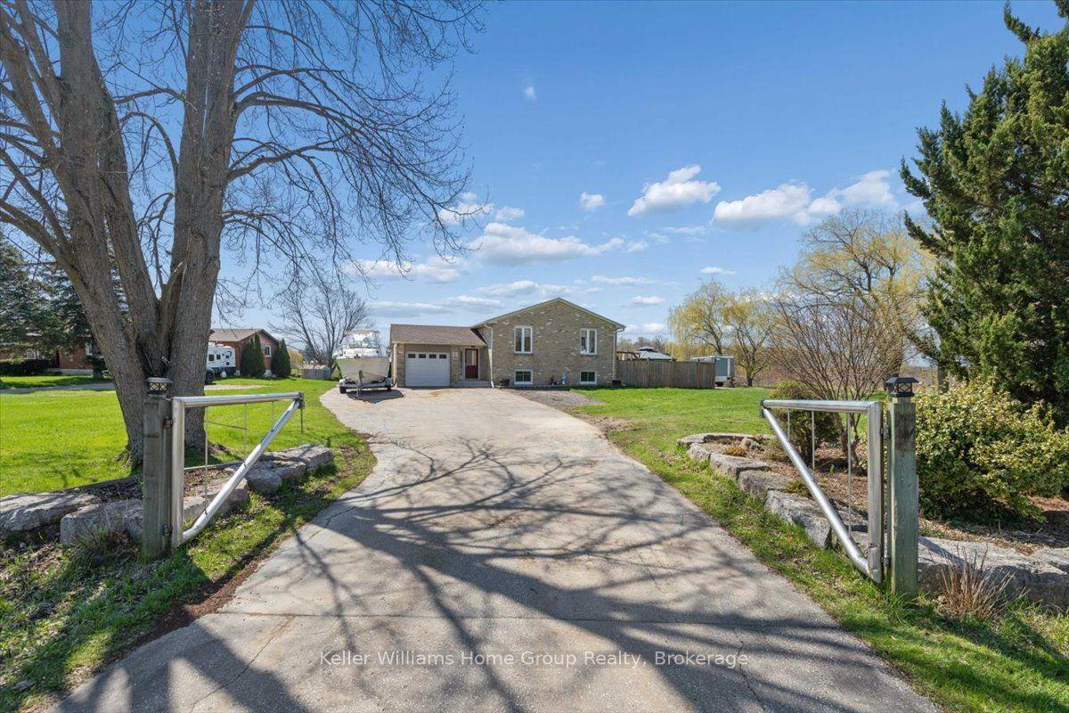 1211 Old Highway 8 Highway — photo 1