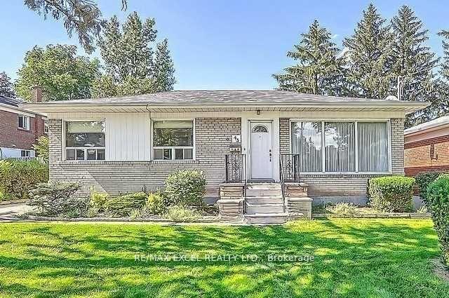 43 Boothbay Crescent Main #Main, Newmarket — Detached for lease, photo 1