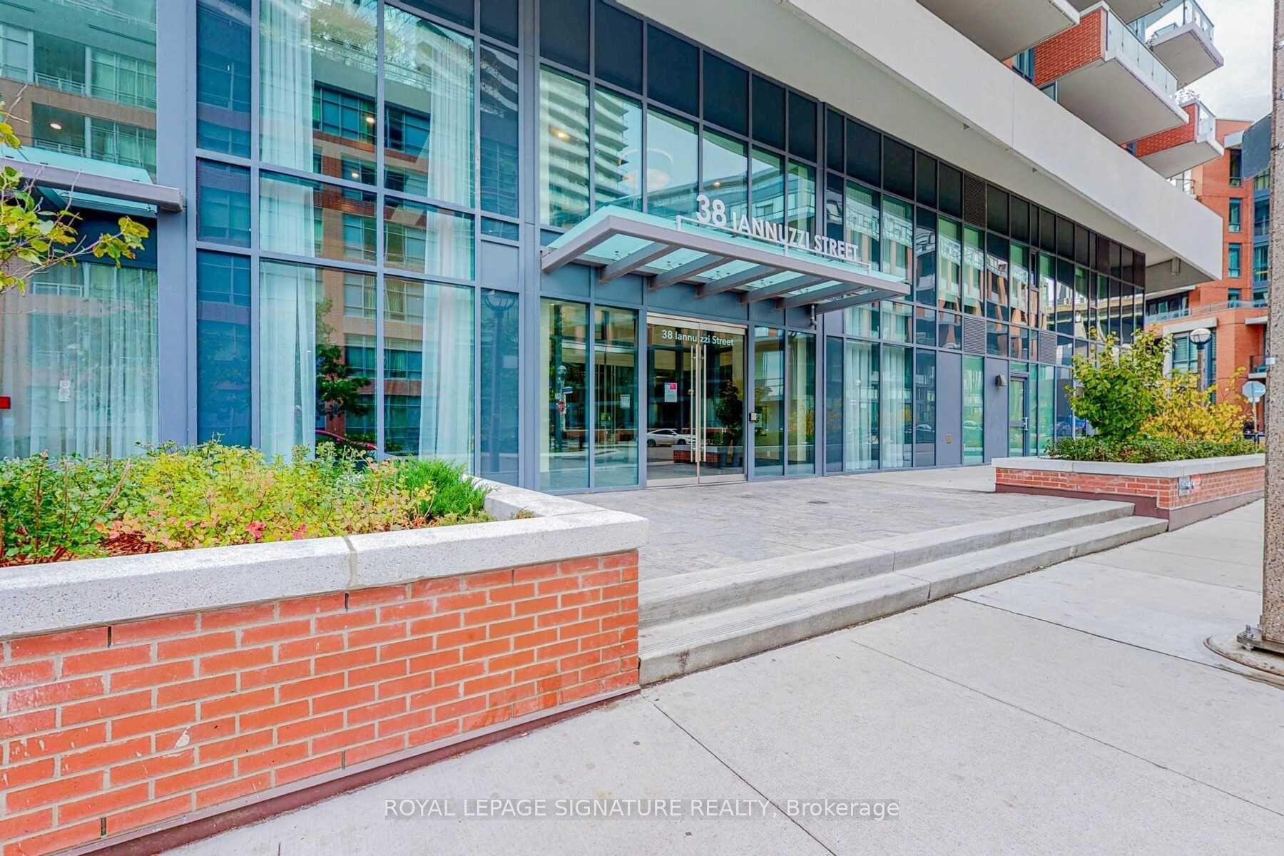 38 Iannuzzi Street 810 #810 — photo 1