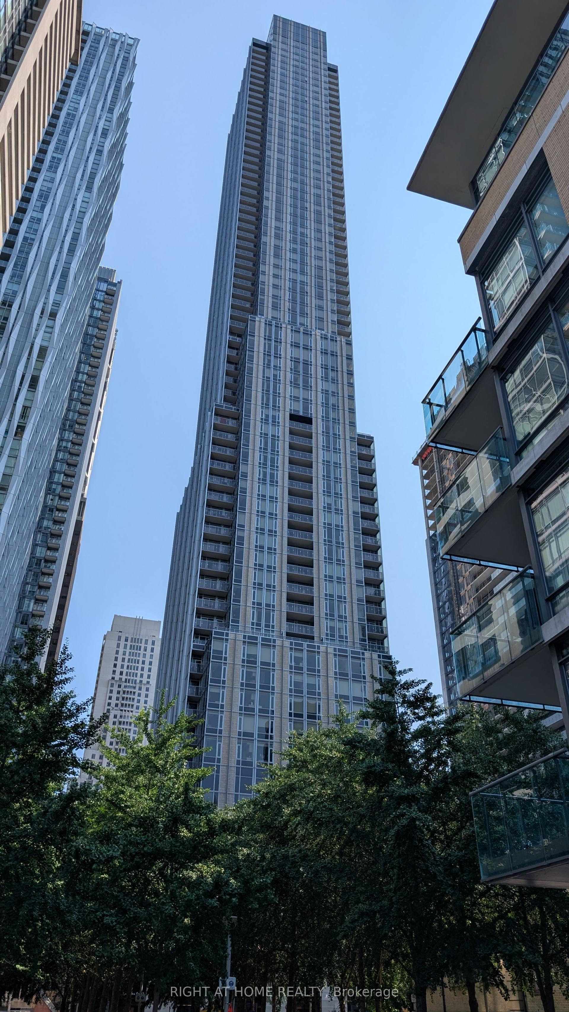 11 Yorkville Avenue 1108 #1108, Toronto — Condo for lease, photo 1