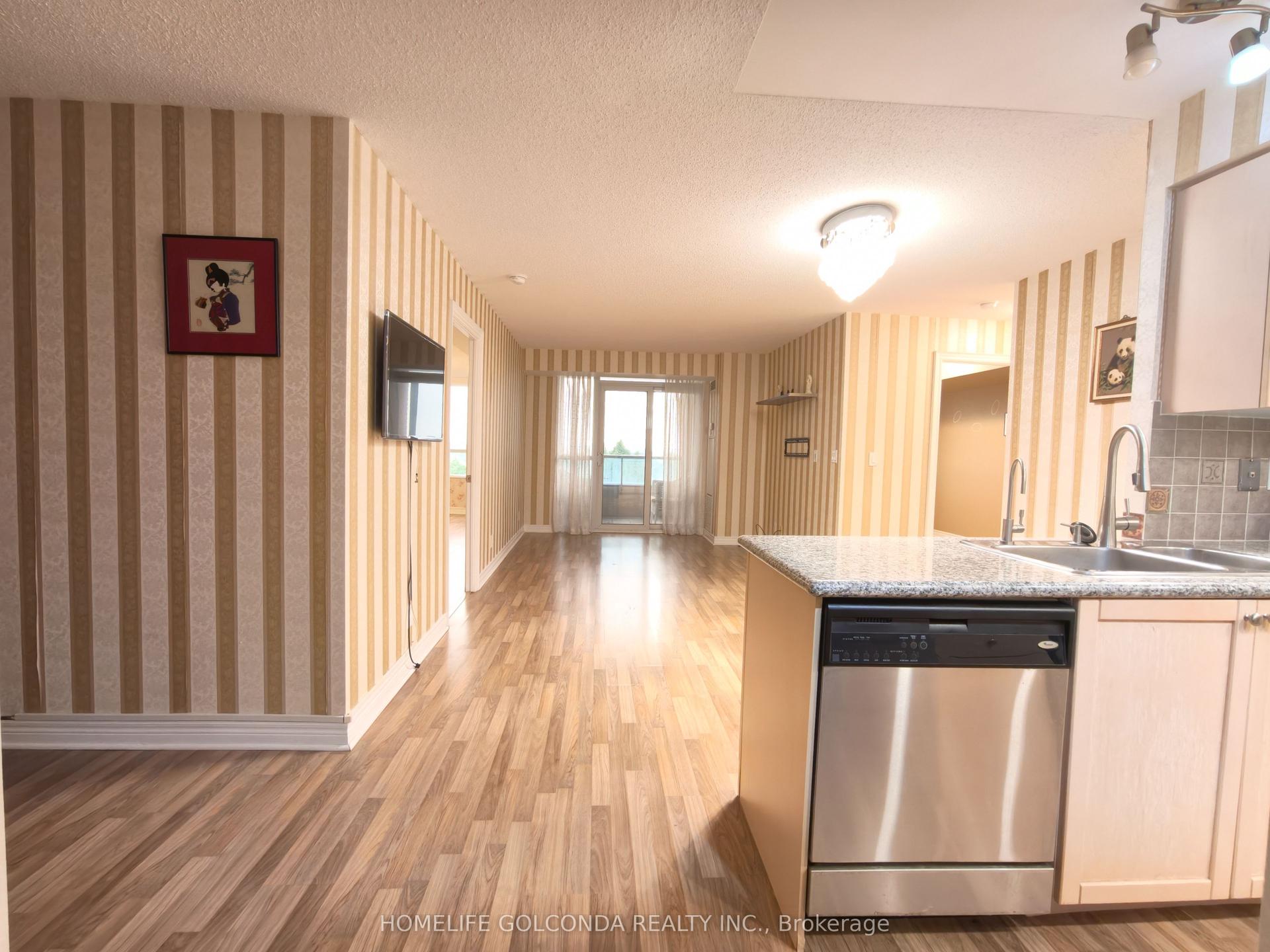 33 Cox Boulevard 720 #720, Markham — Condo for lease, photo 1