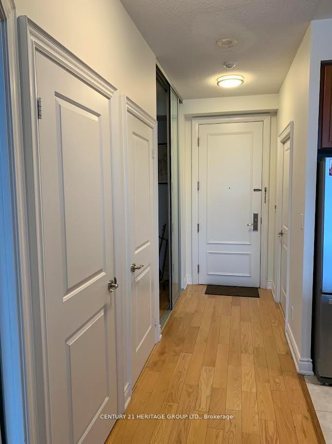 10 Bloorview Place 311 #311, Toronto — Condo for lease, photo 1