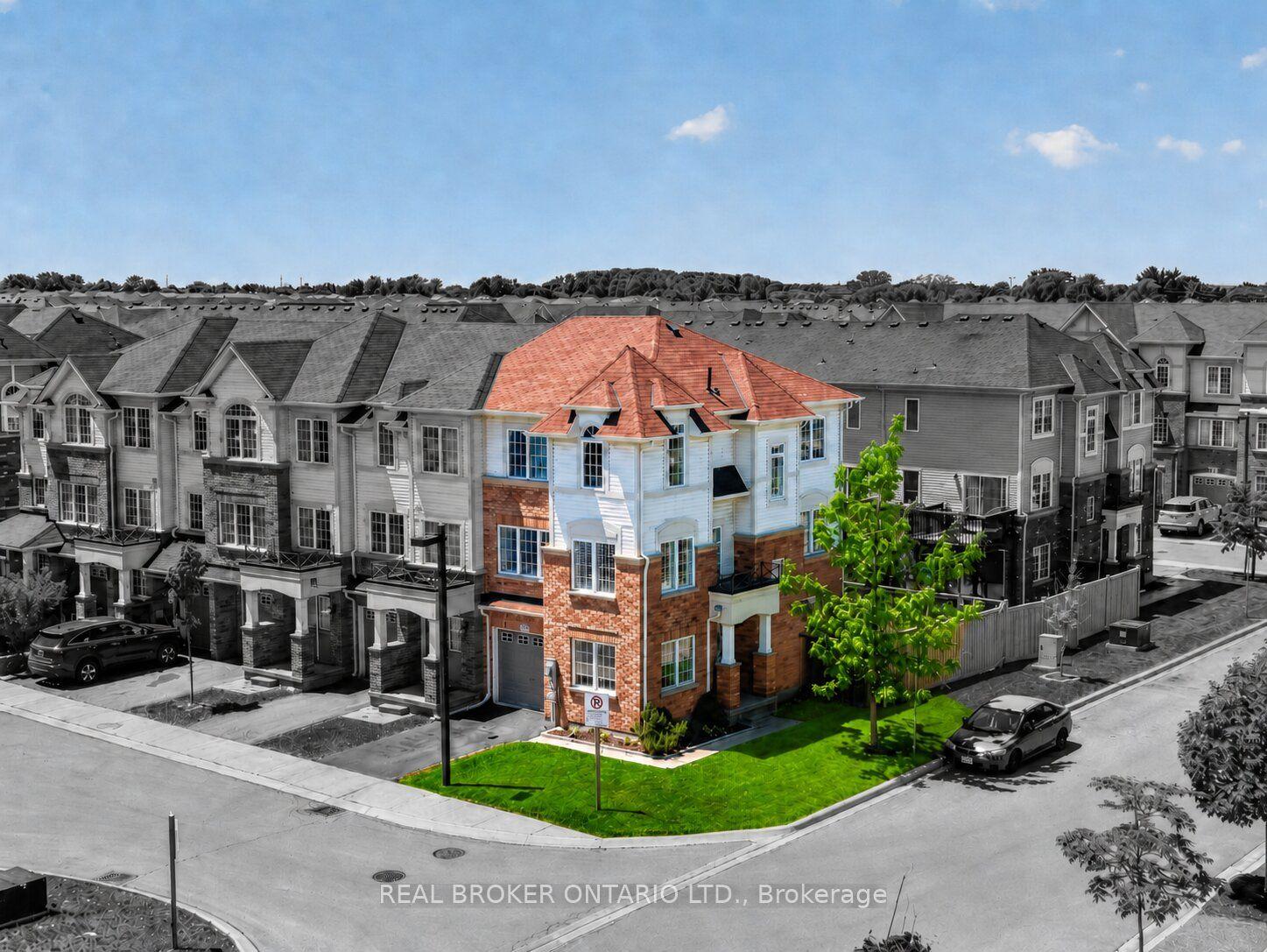 2 Kenridge Terrace — photo 1