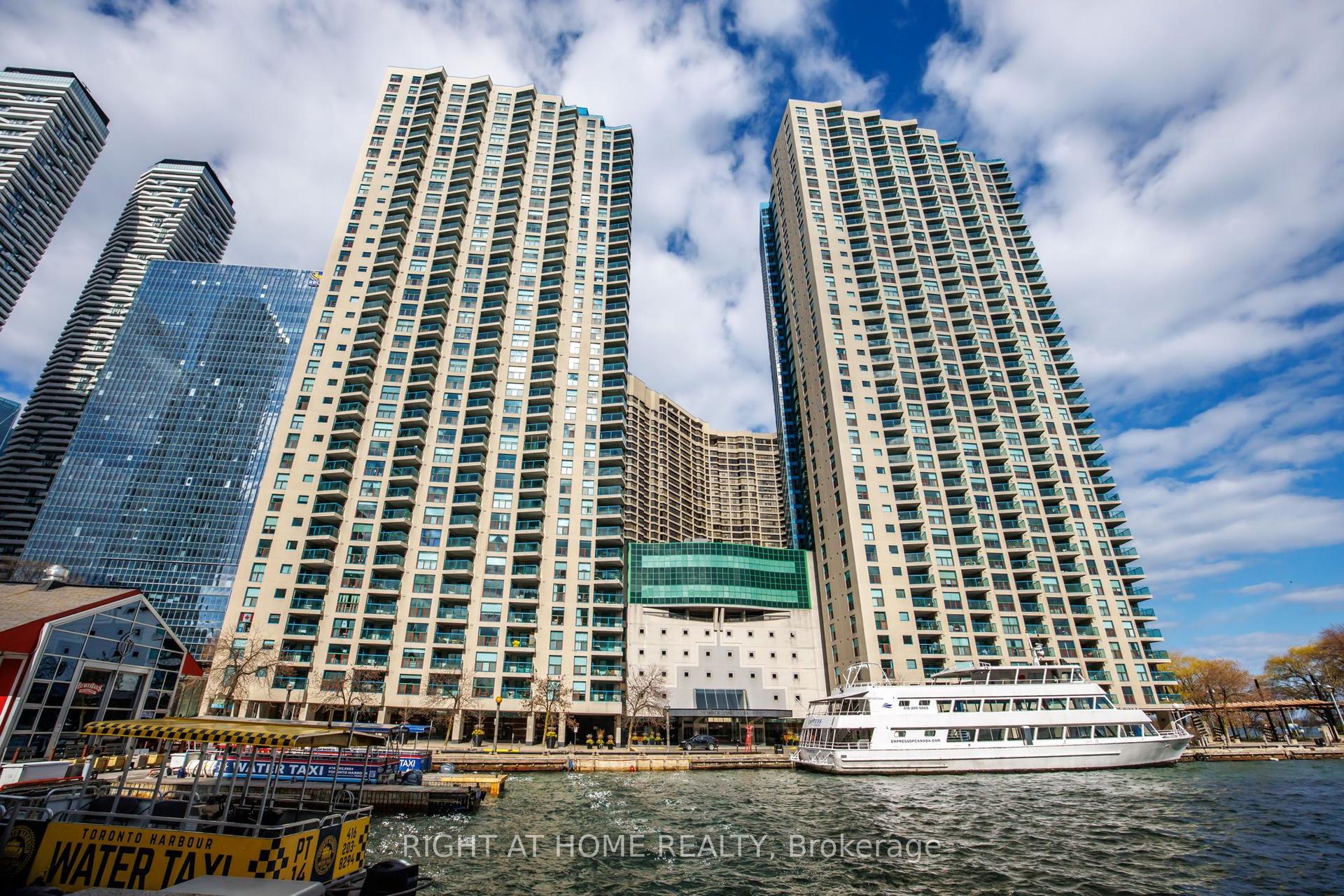 77 Harbour Square 2306 #2306, Toronto — Condo for sale, photo 1