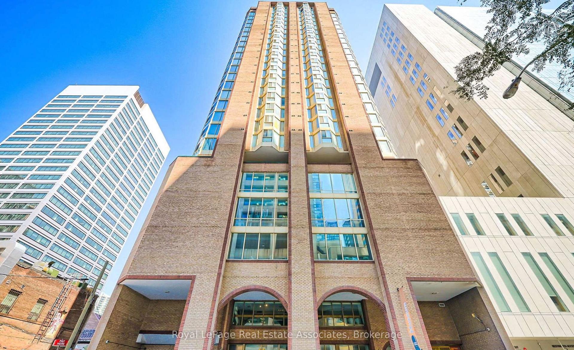 55 Centre Avenue 1805 #1805, Toronto — Condo for lease, photo 1