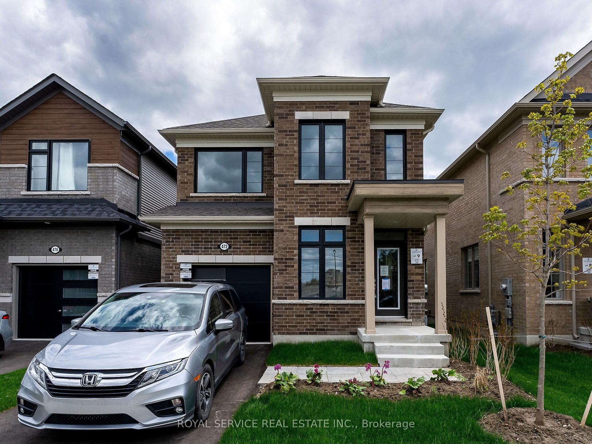 472 Trevor Street — photo 1