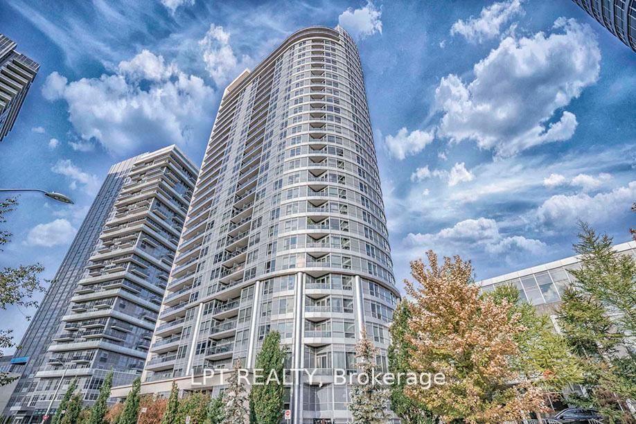 181 Village Green Square 812 #812, Toronto — Condo for lease, photo 1