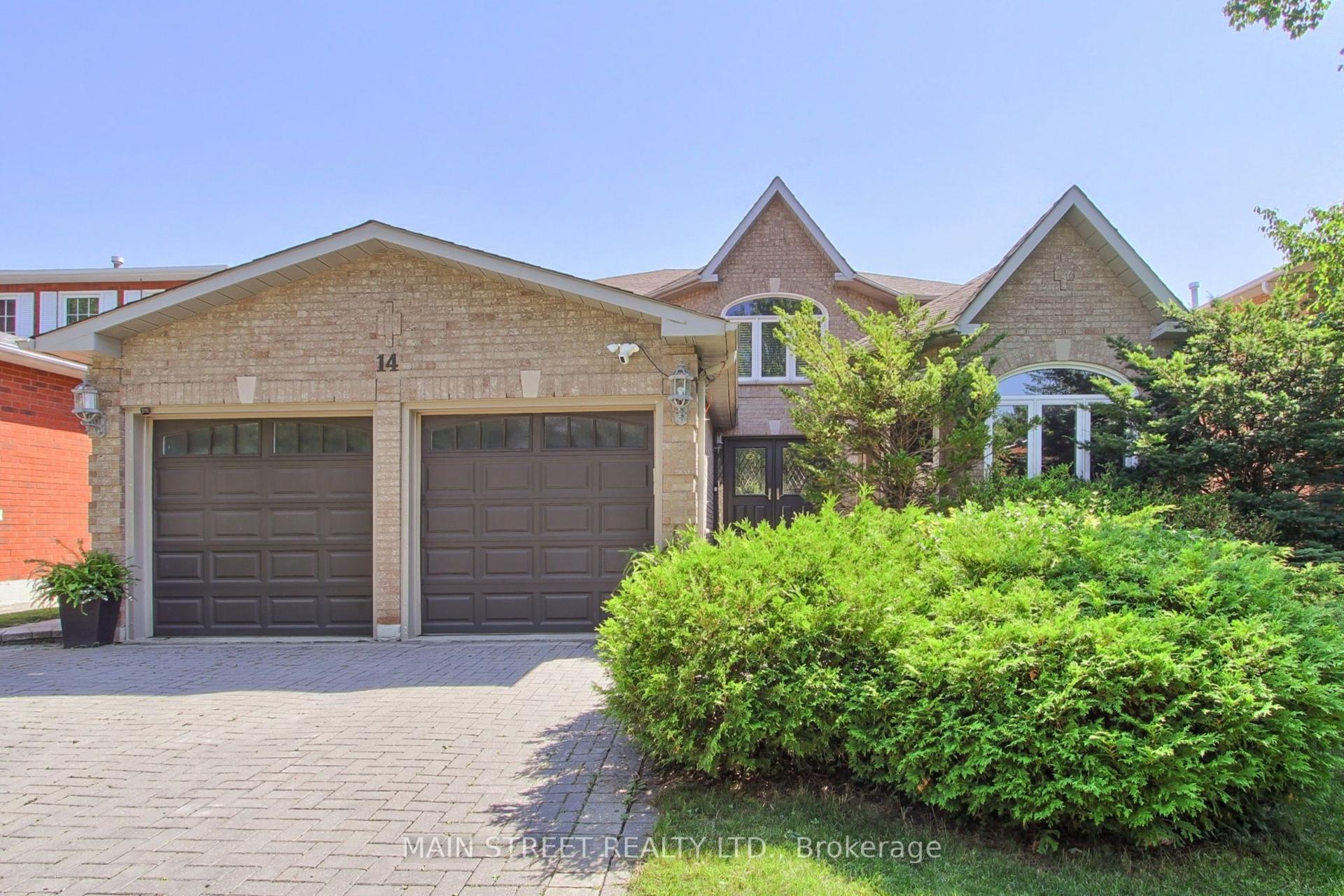 14 Mcgee Crescent, Aurora — Detached for sale, photo 1
