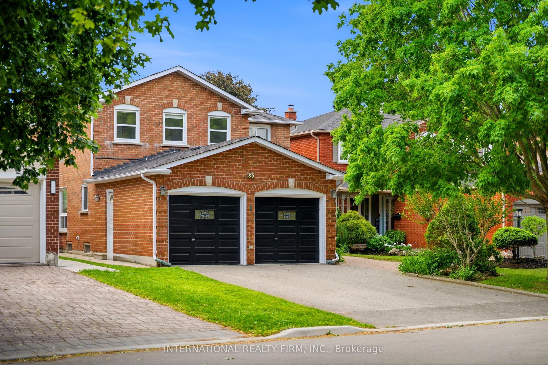 39 Couperthwaite Crescent — photo 1